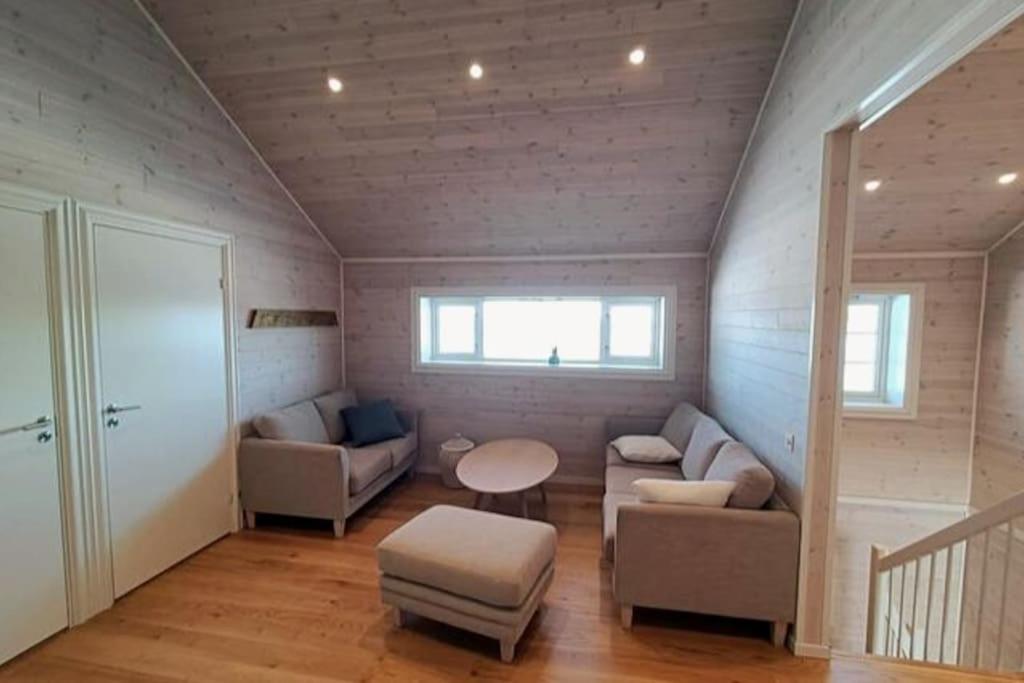Villa photo 2