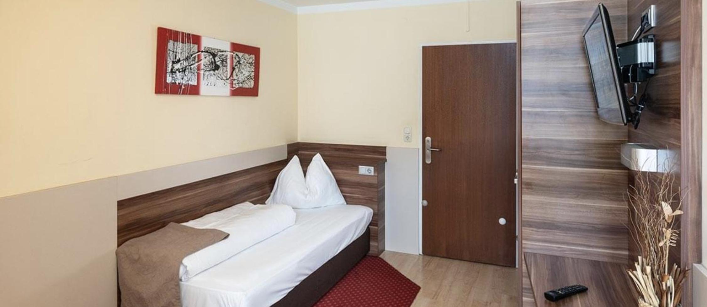 Standard Single Room