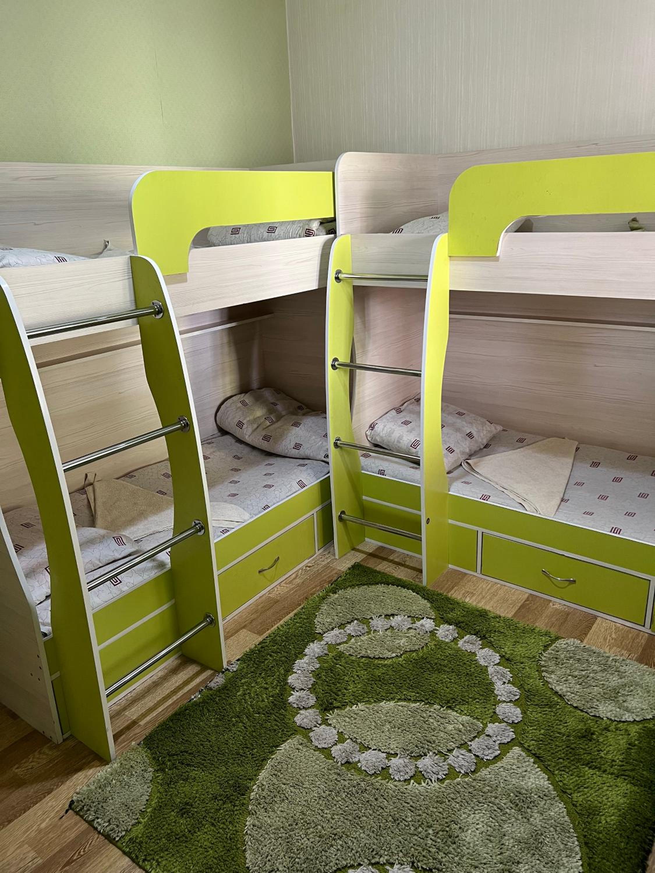 Bed in 4-Bed Mixed Dormitory Room photo 1