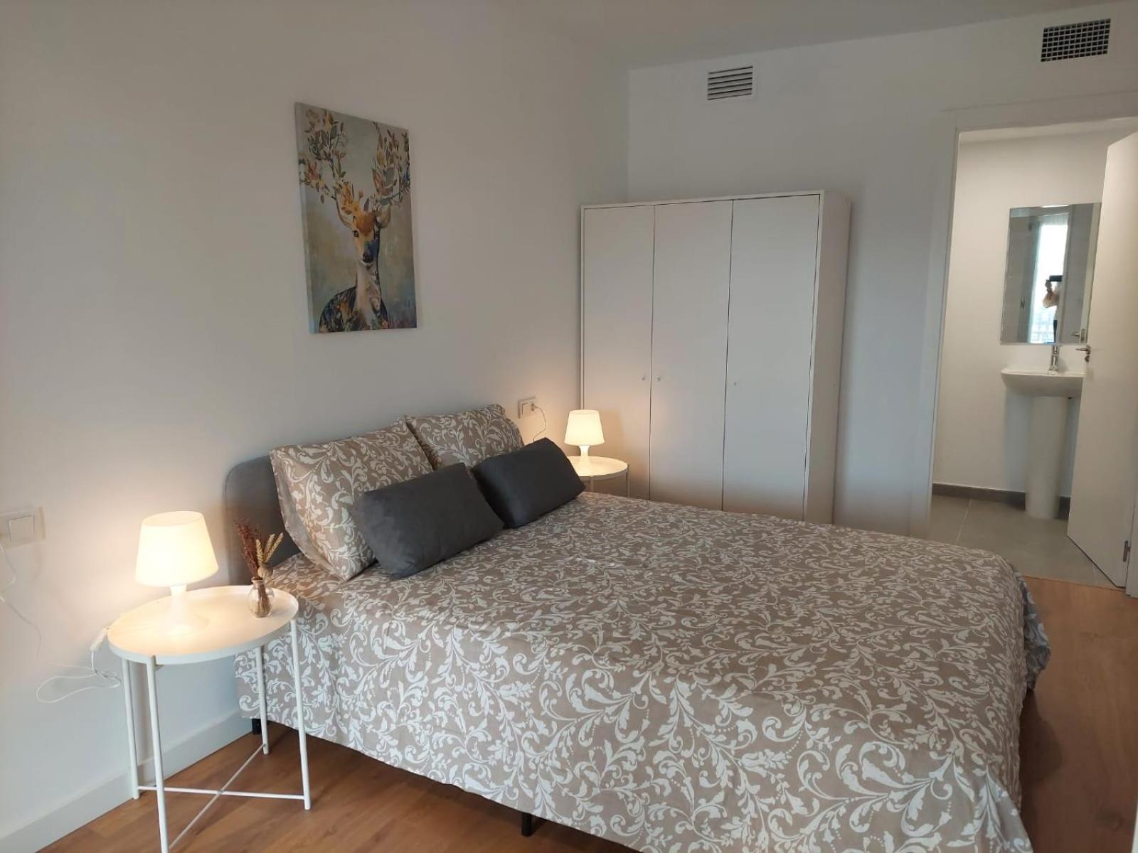 Apartment photo 2