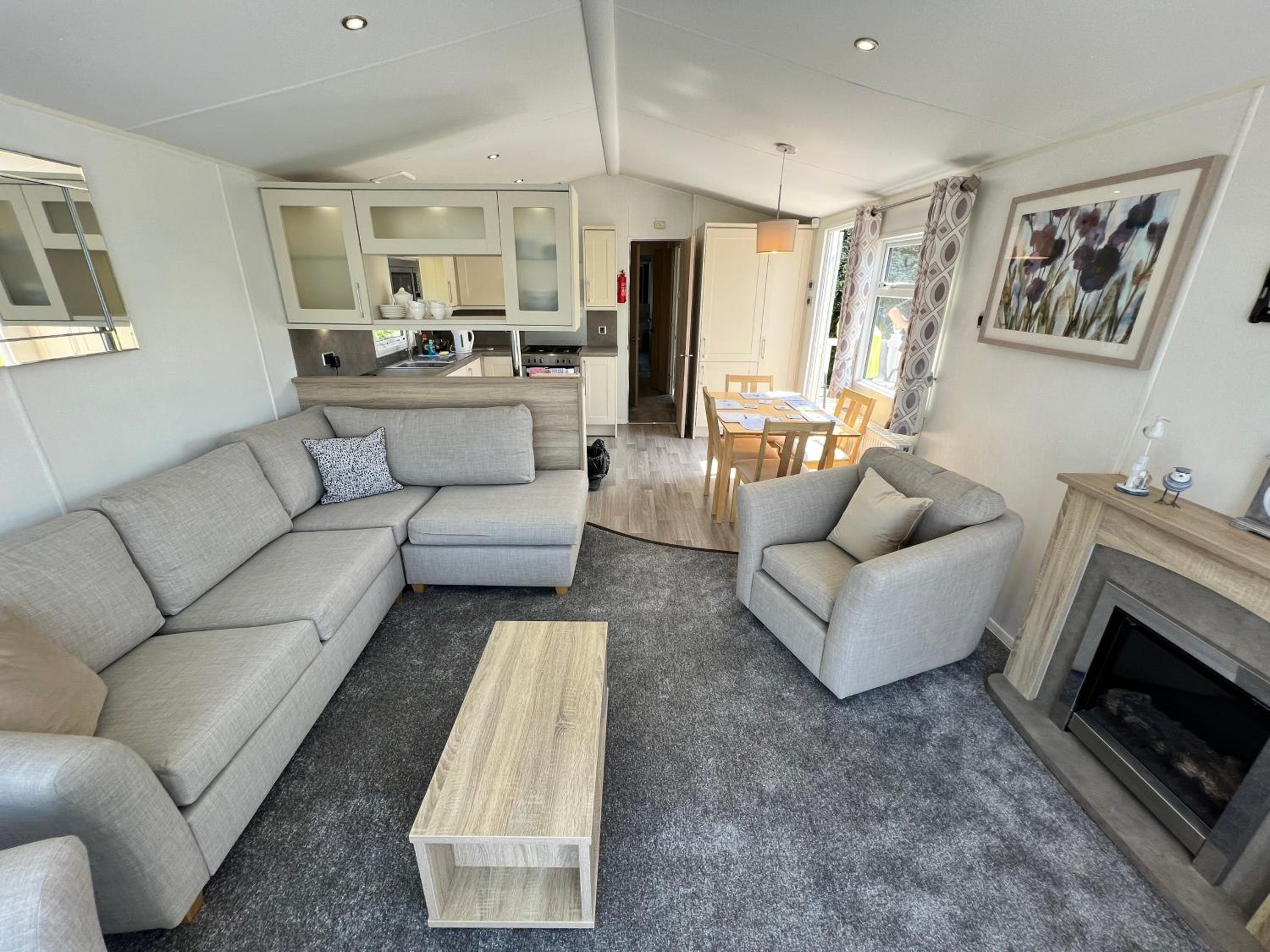 Caravan photo 1