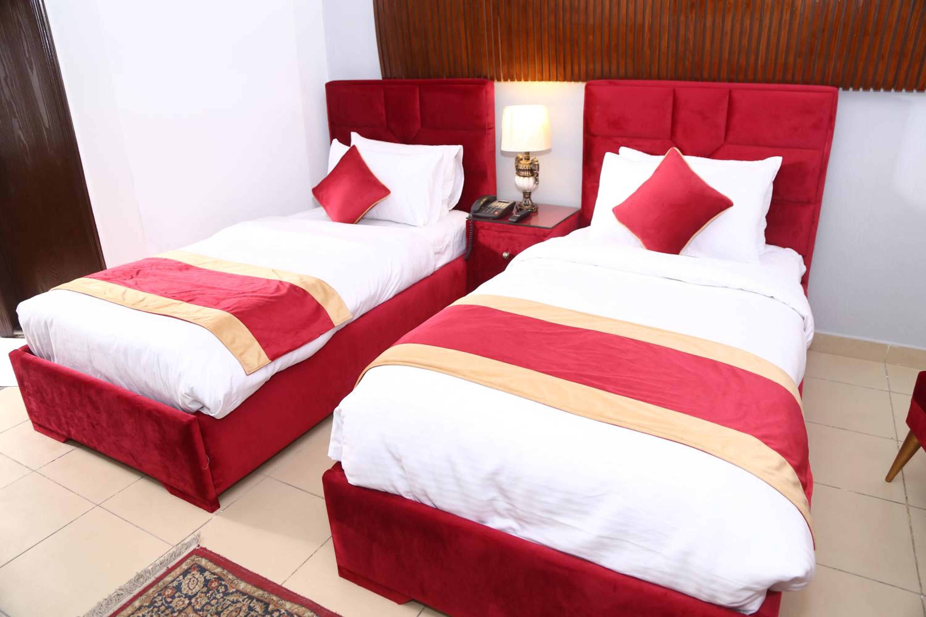Executive Triple Room photo 2