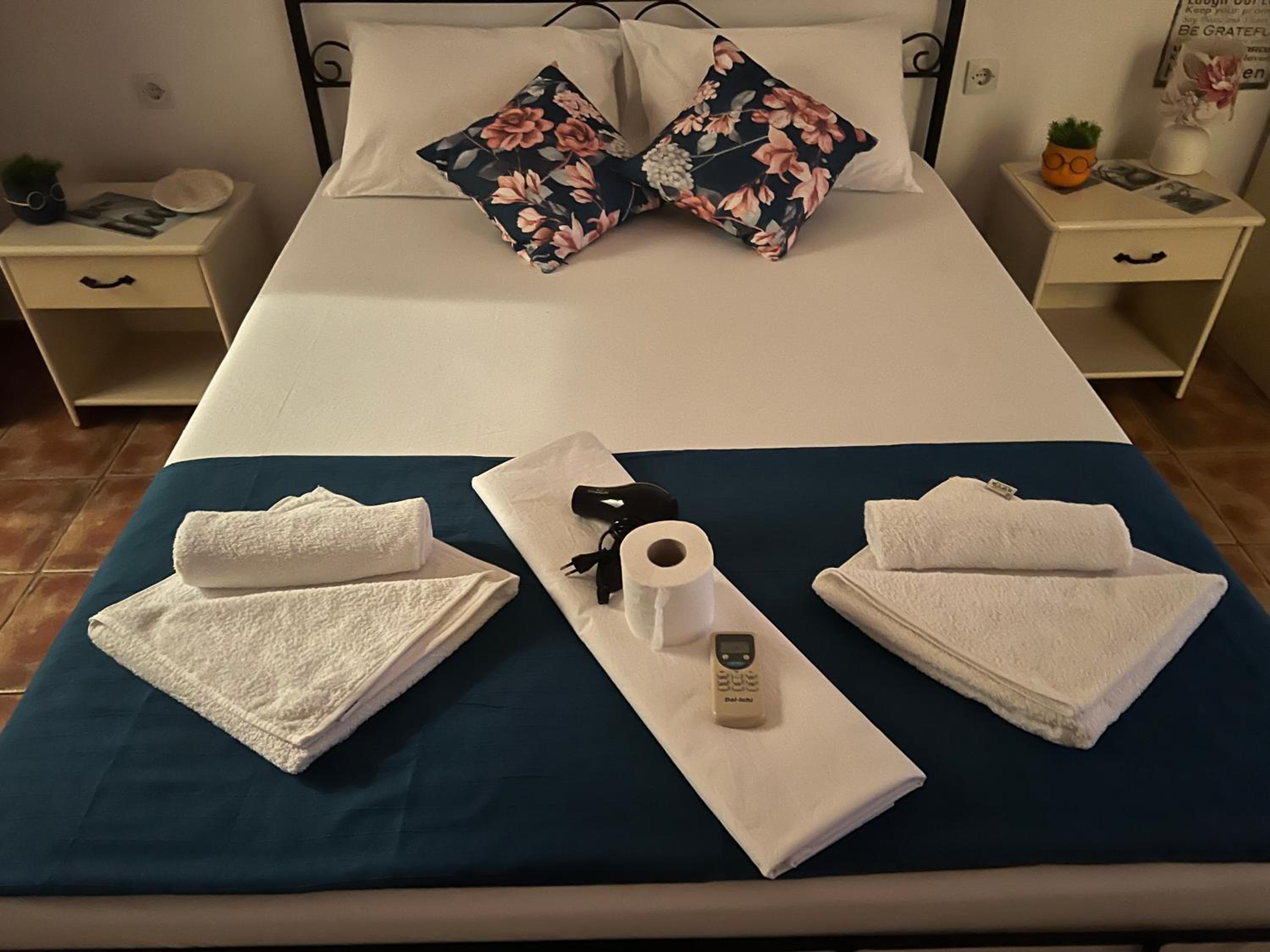 Basic Triple Room