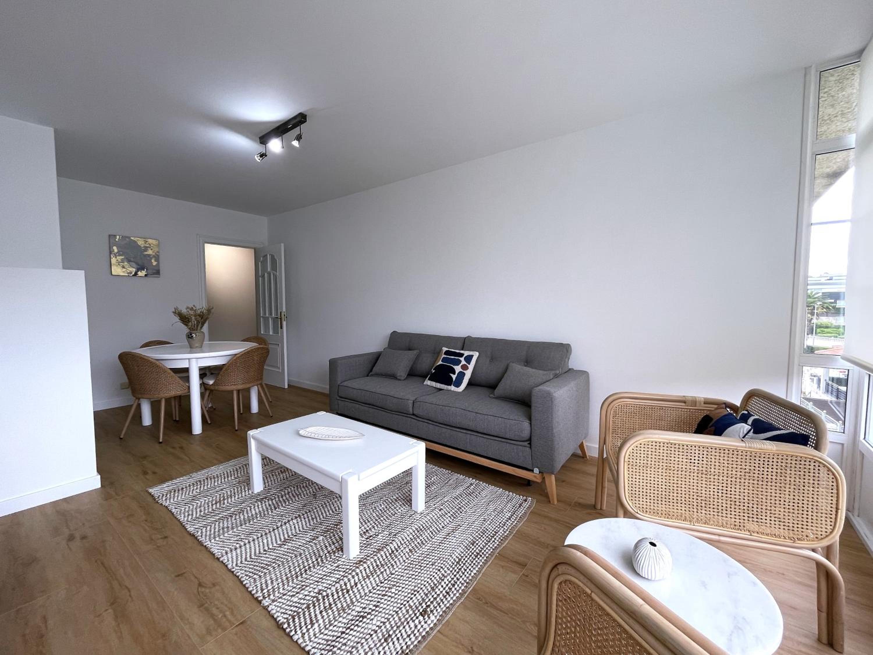 Two-Bedroom Apartment photo 2