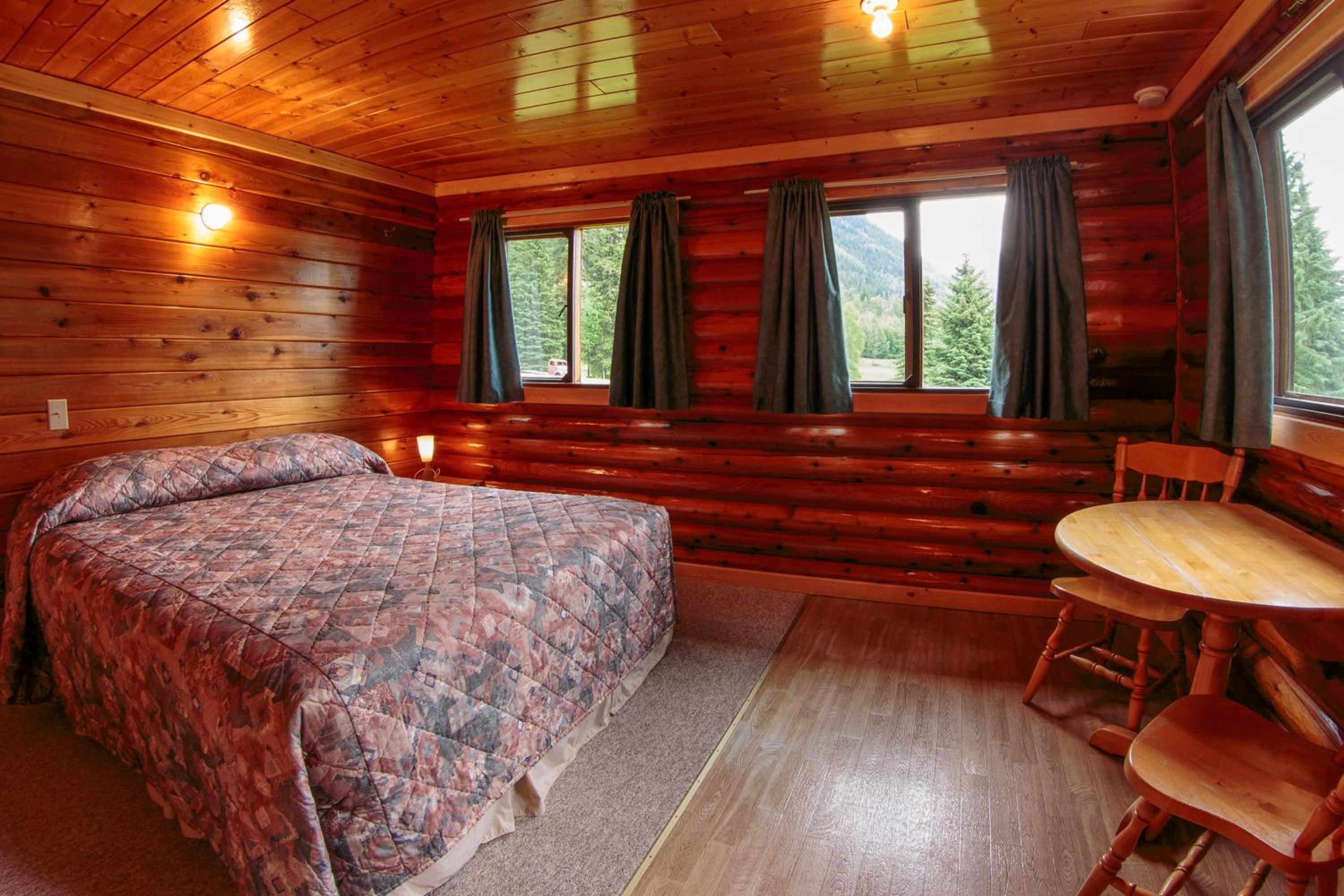 Double Room with Private Bathroom photo 3