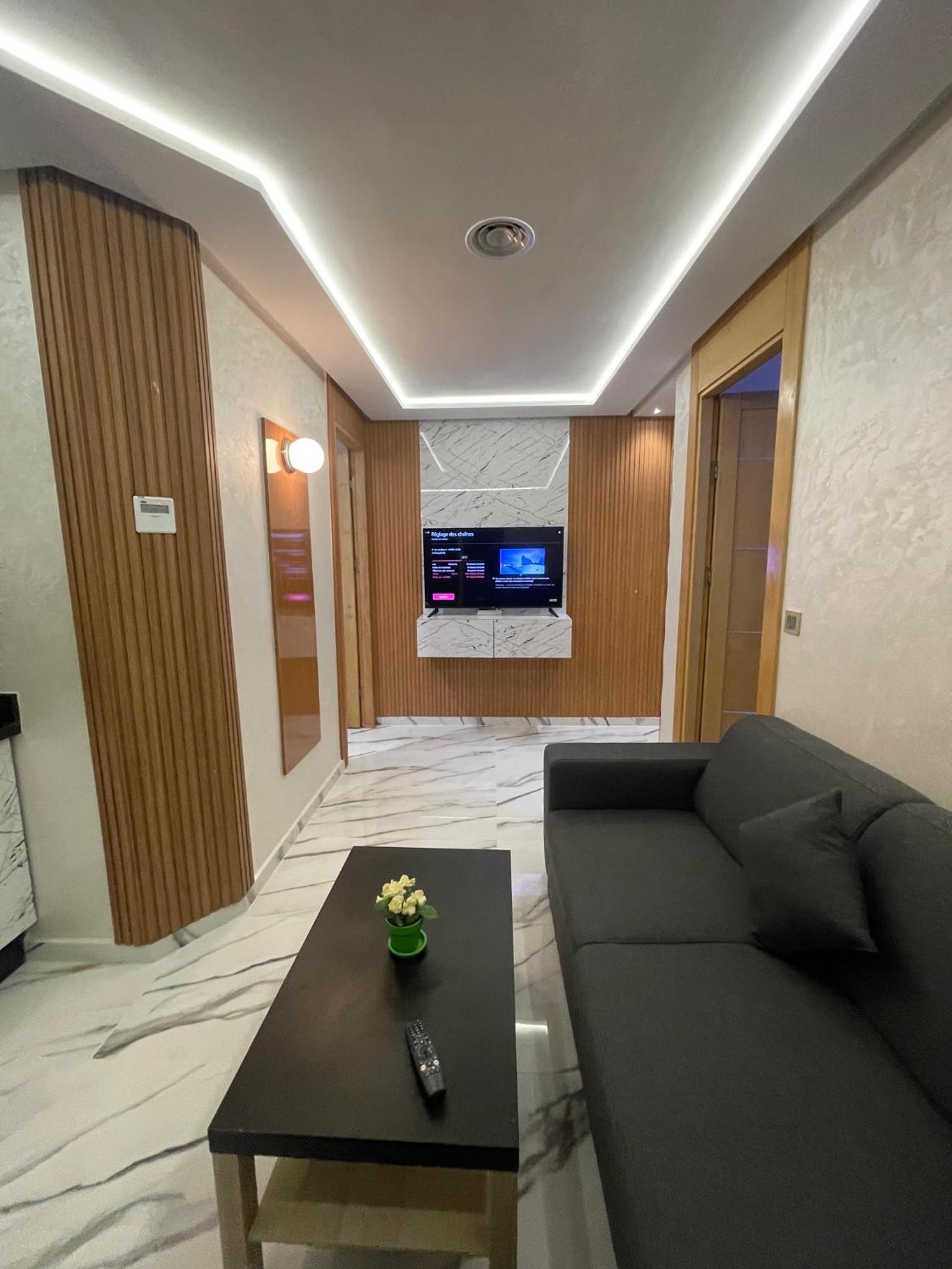 One-Bedroom Apartment - Photo 17