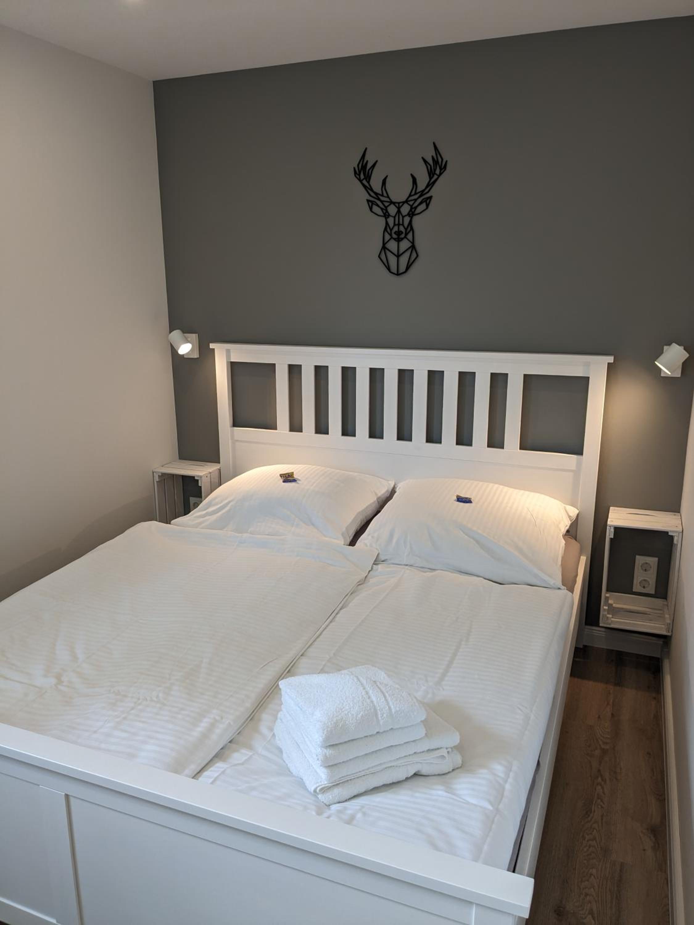 One-Bedroom House photo 1