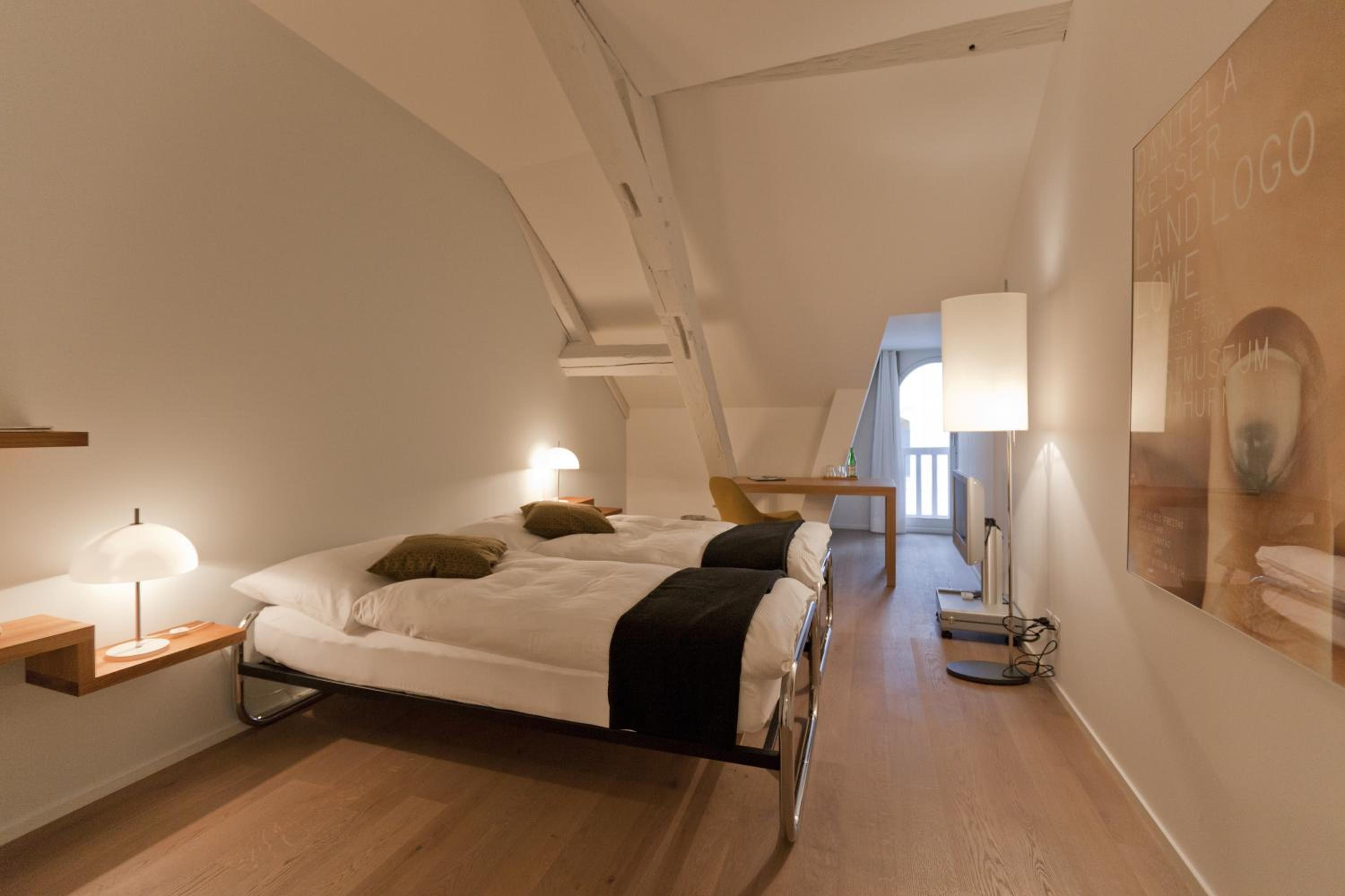 Classic Twin Room - Photo 5