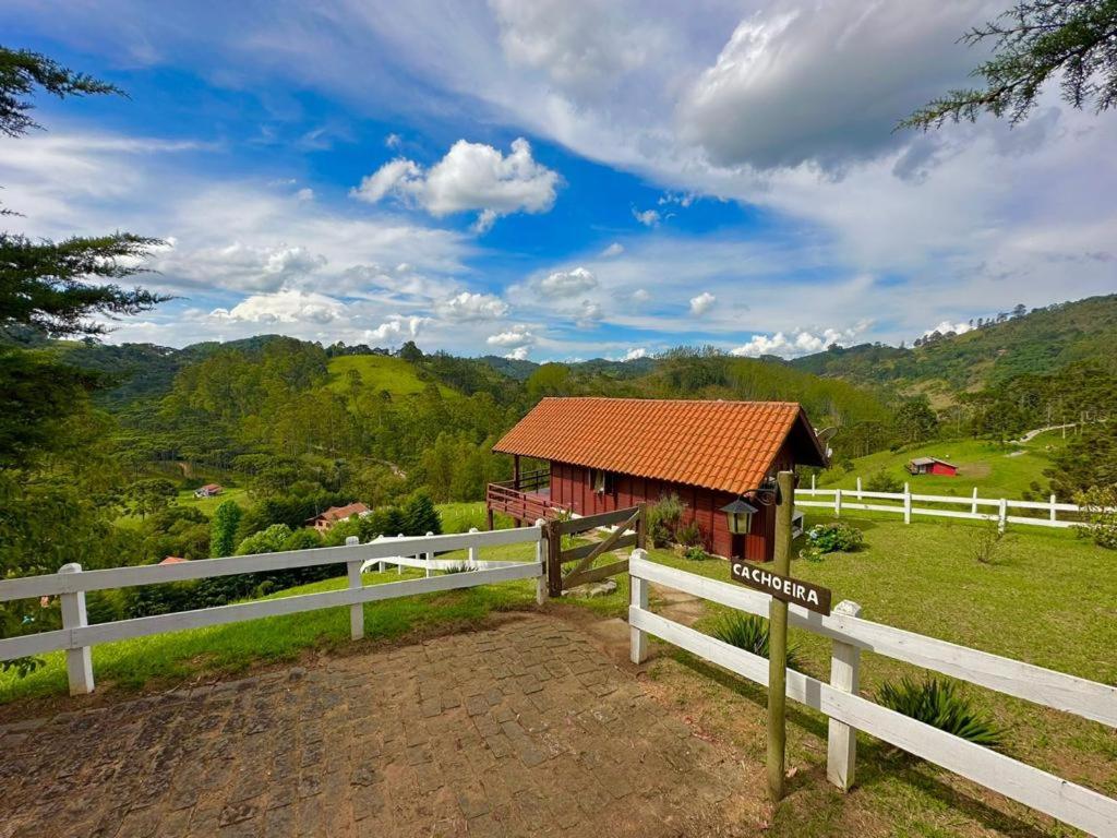 Superior Chalet "Cachoeira" photo 3