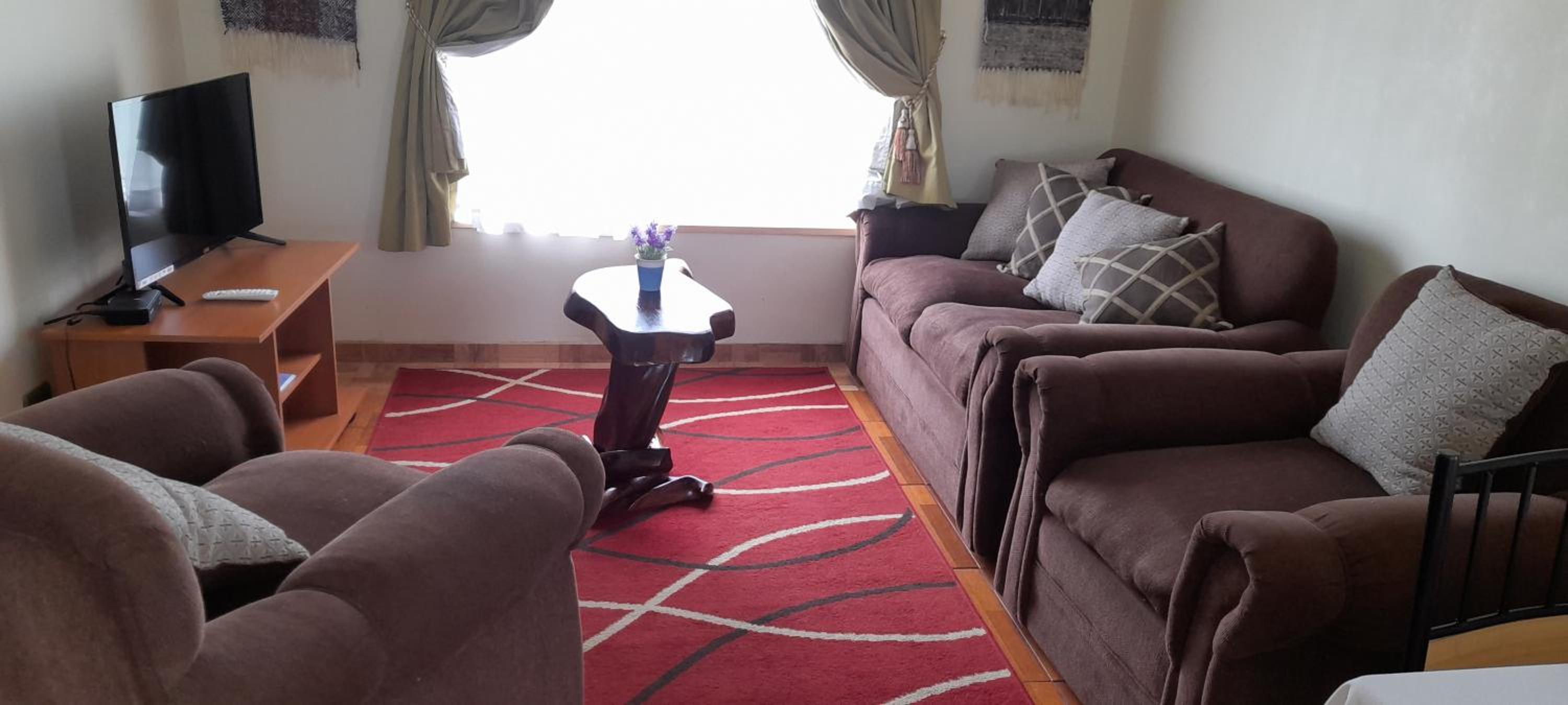 Bungalow photo 1