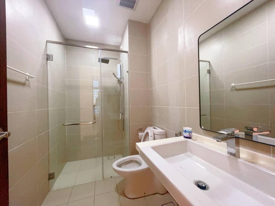 Two-Bedroom Apartment - Photo 12