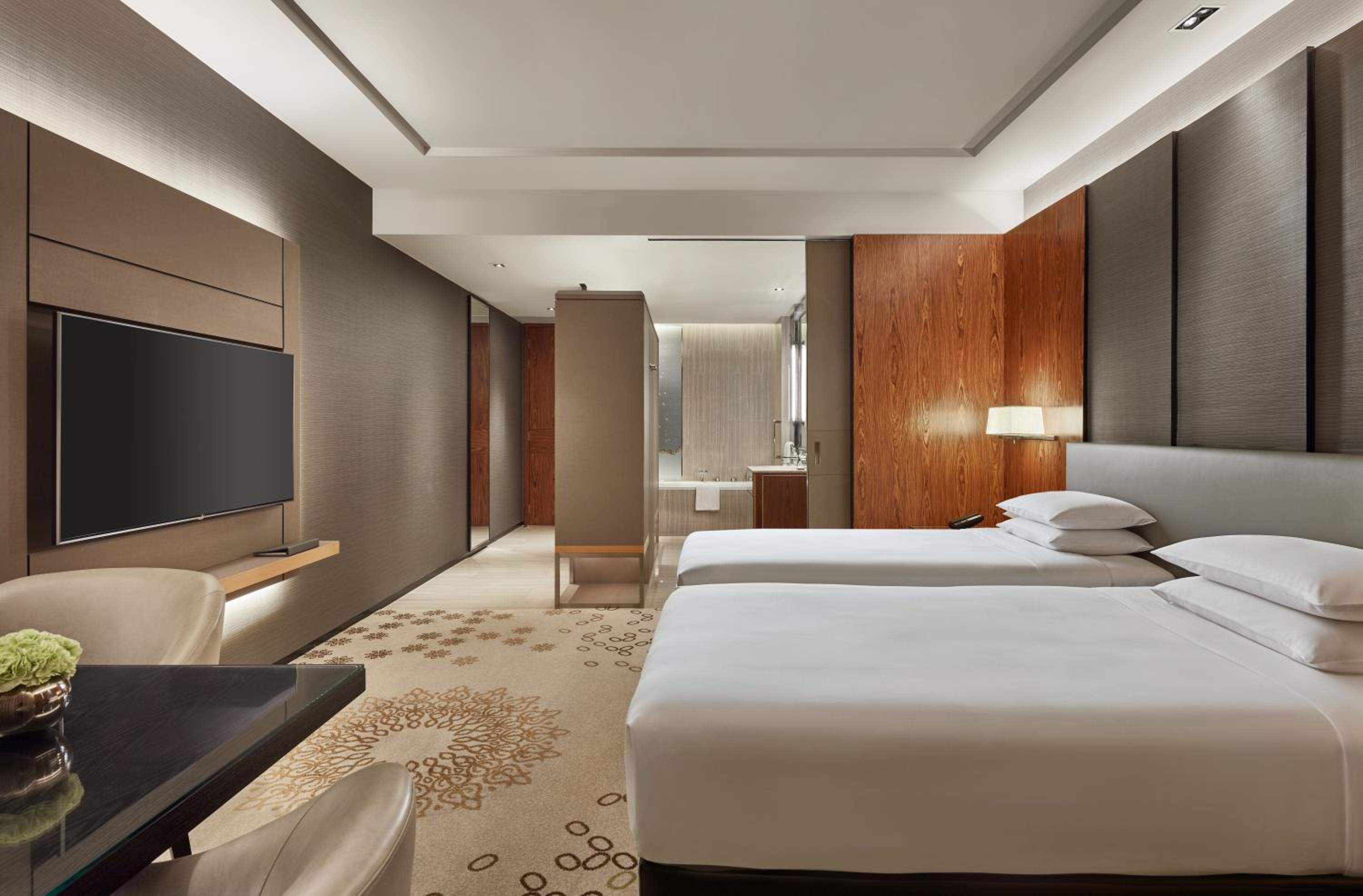 Twin Room - Club Access