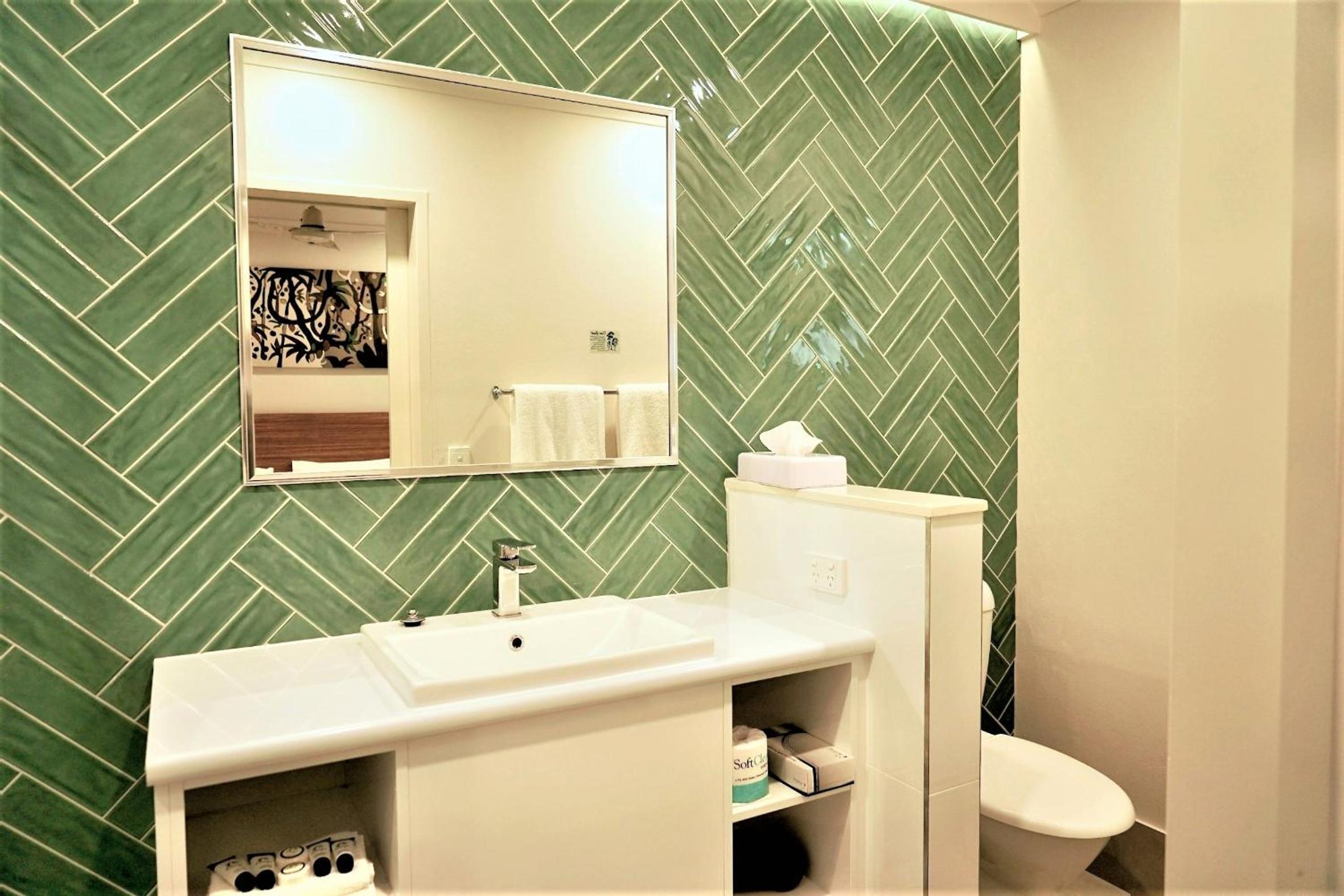 Studio FAMILY Room (2 Sofa Beds & Kitchenette) - Photo 5