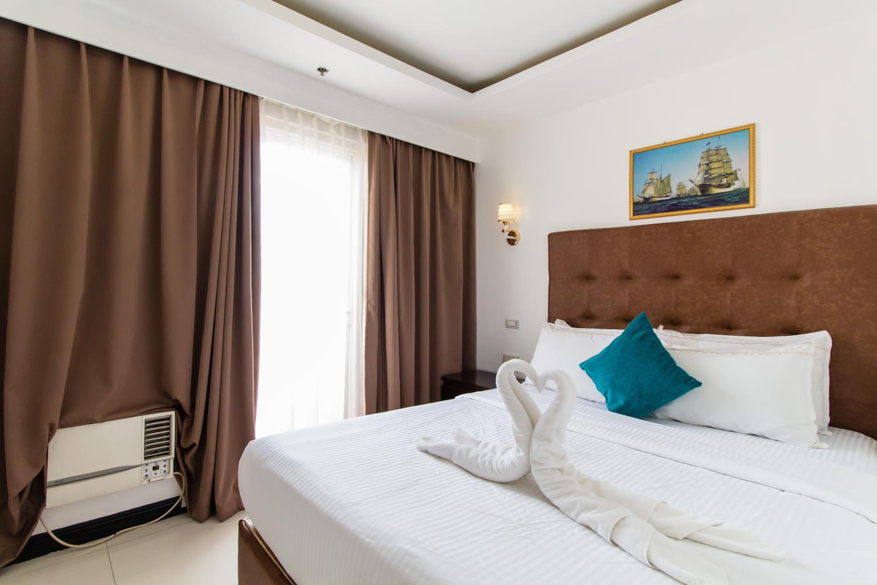 Two Bedroom Family Suite photo 3
