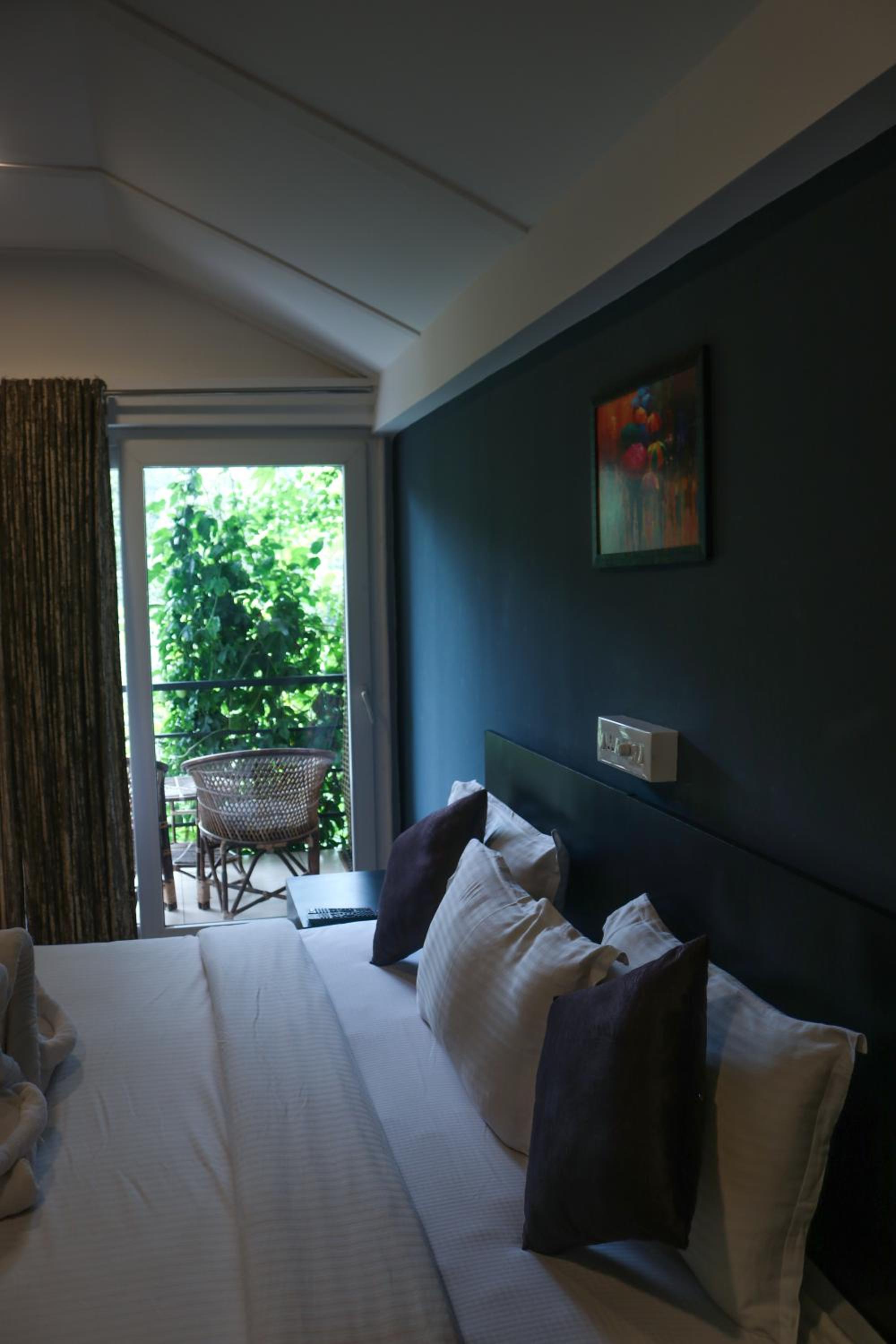Deluxe Double Room - Photo 17