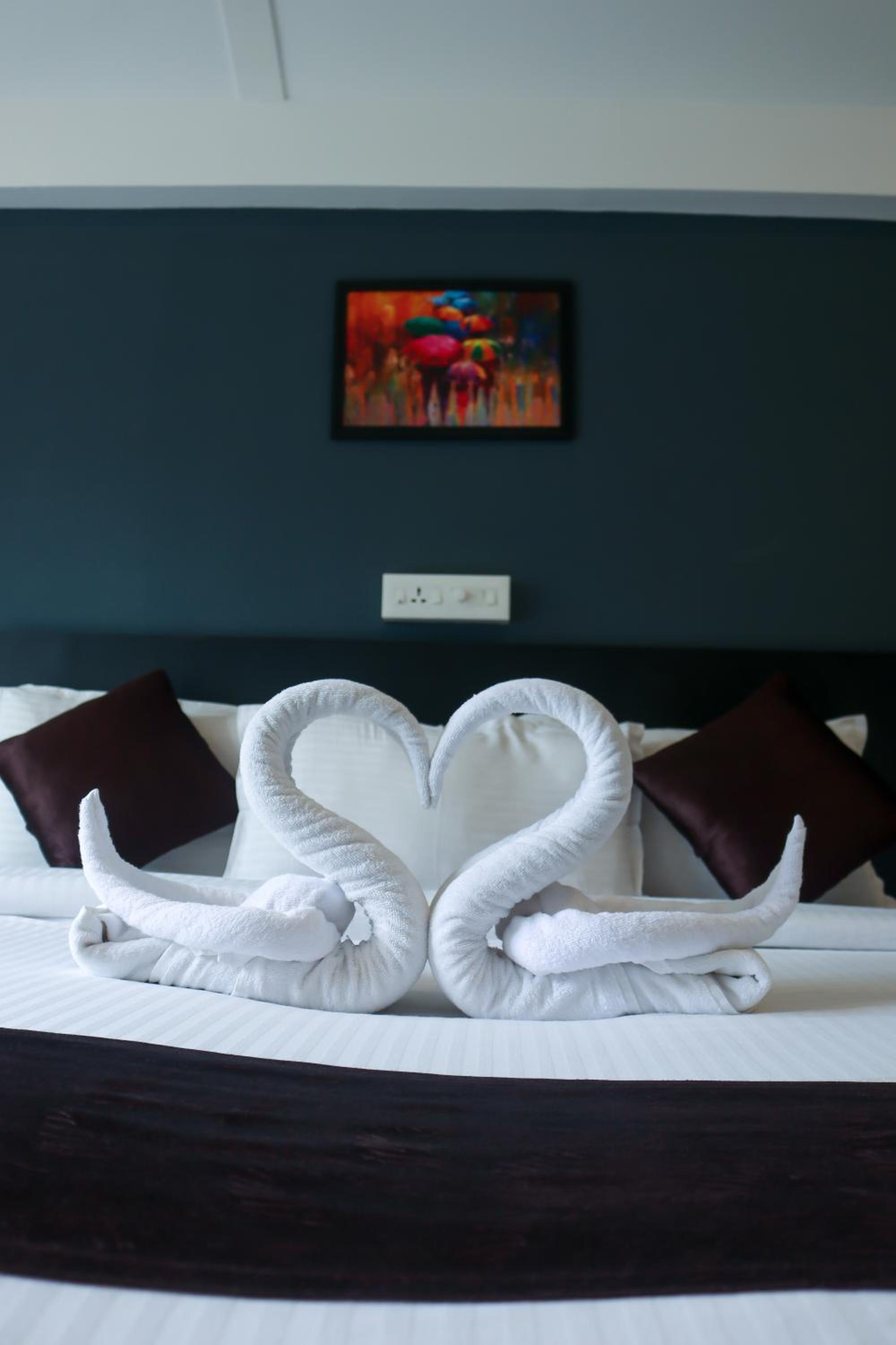 Deluxe Double Room - Photo 14