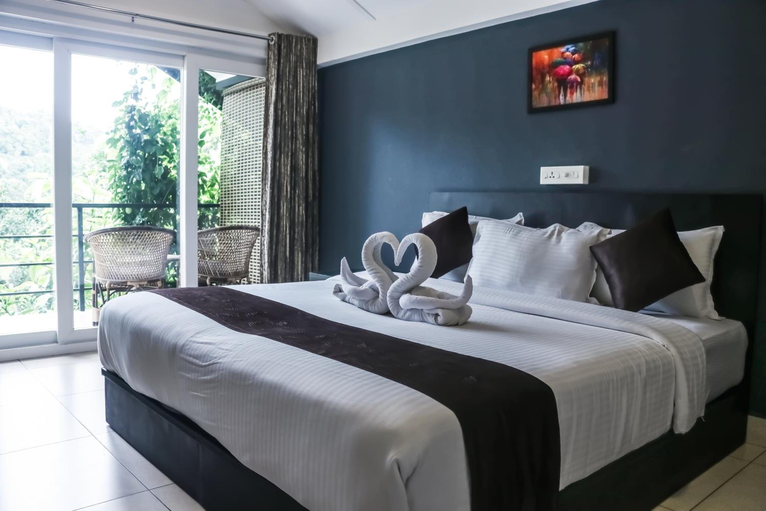 Deluxe Double Room - Photo 60