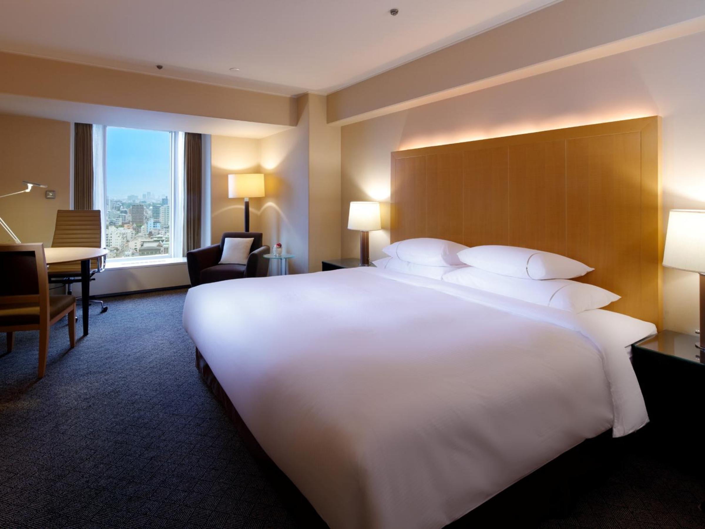 Premium King Room - Non-Smoking