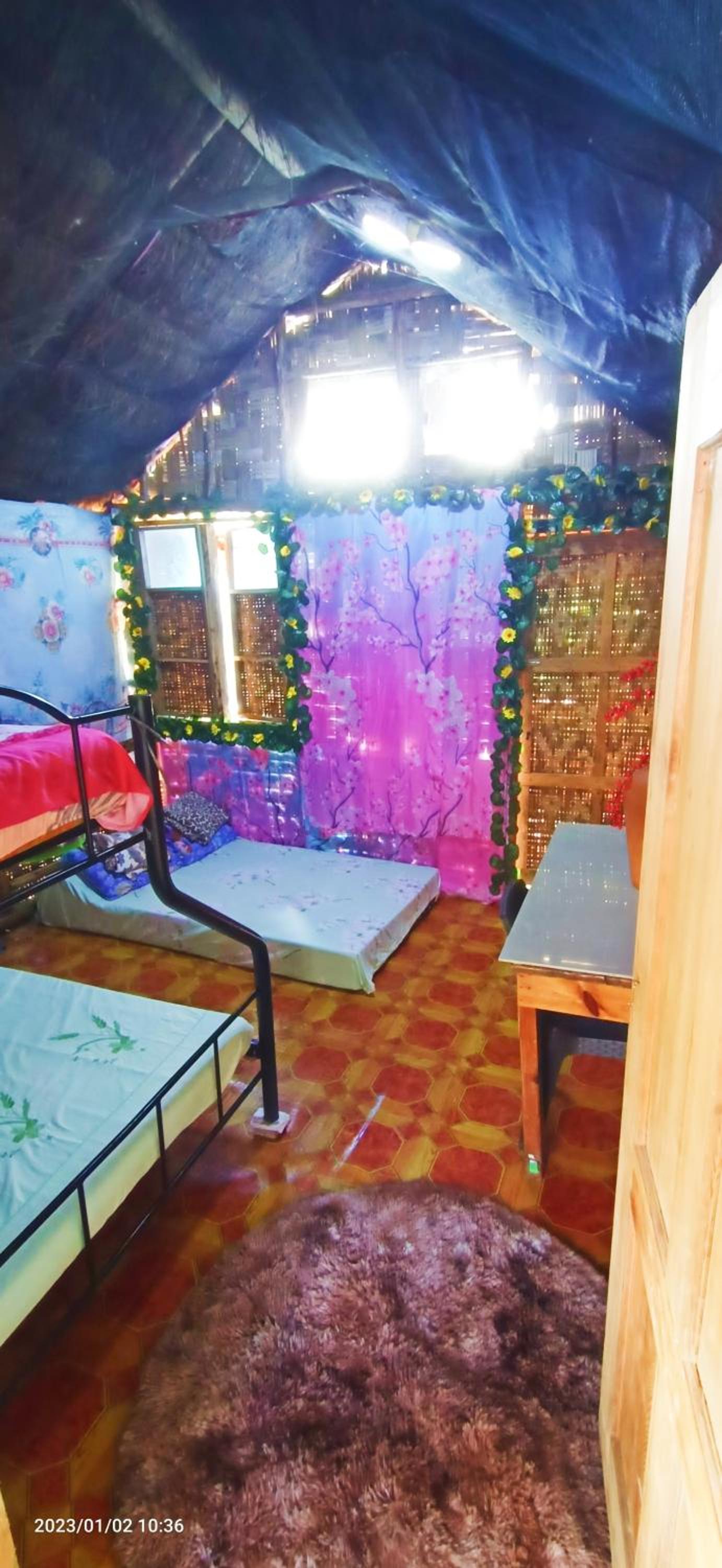 Family Room With Private Bathroom photo 3