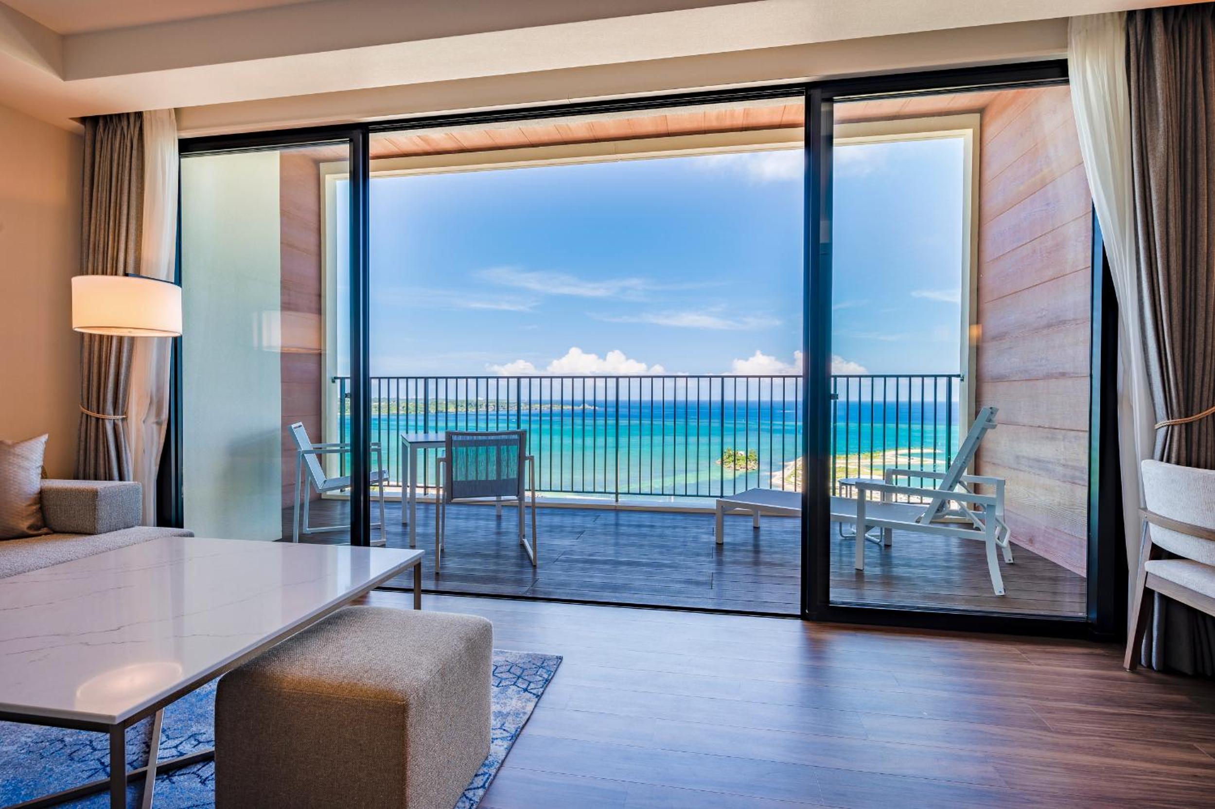 Premium Ocean Suite - Photo 4