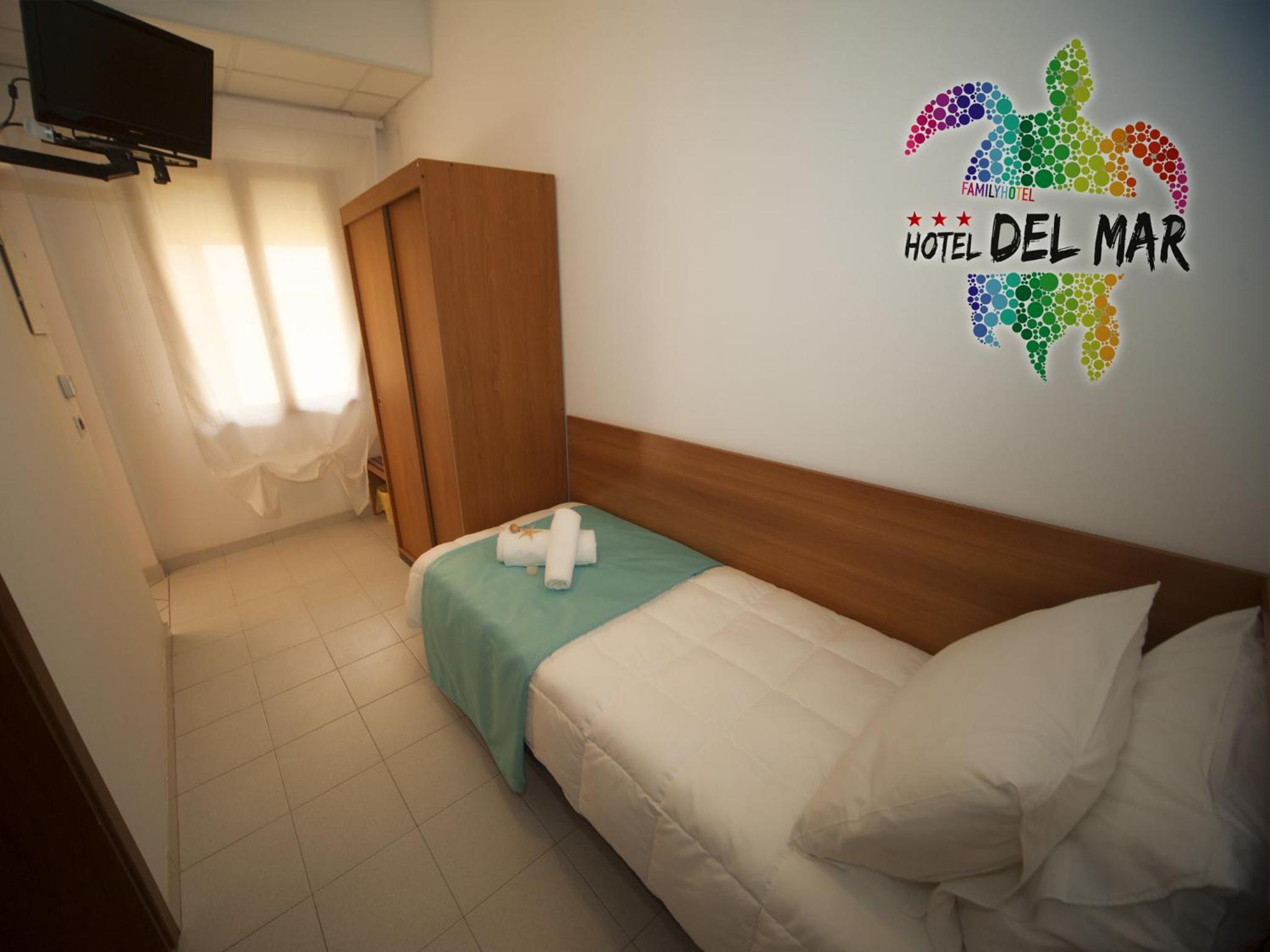 Single Room photo 3