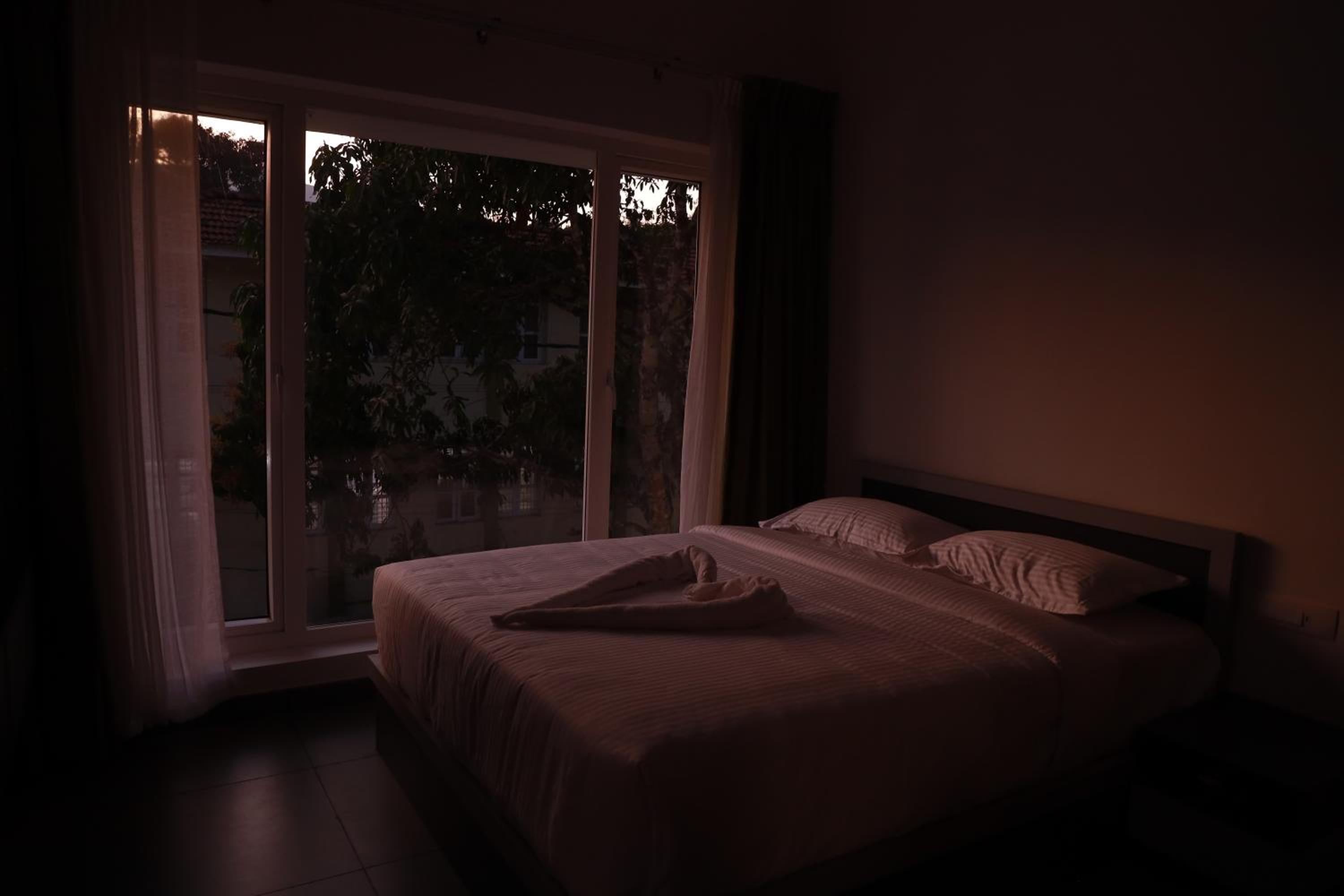 Deluxe King Room photo 2