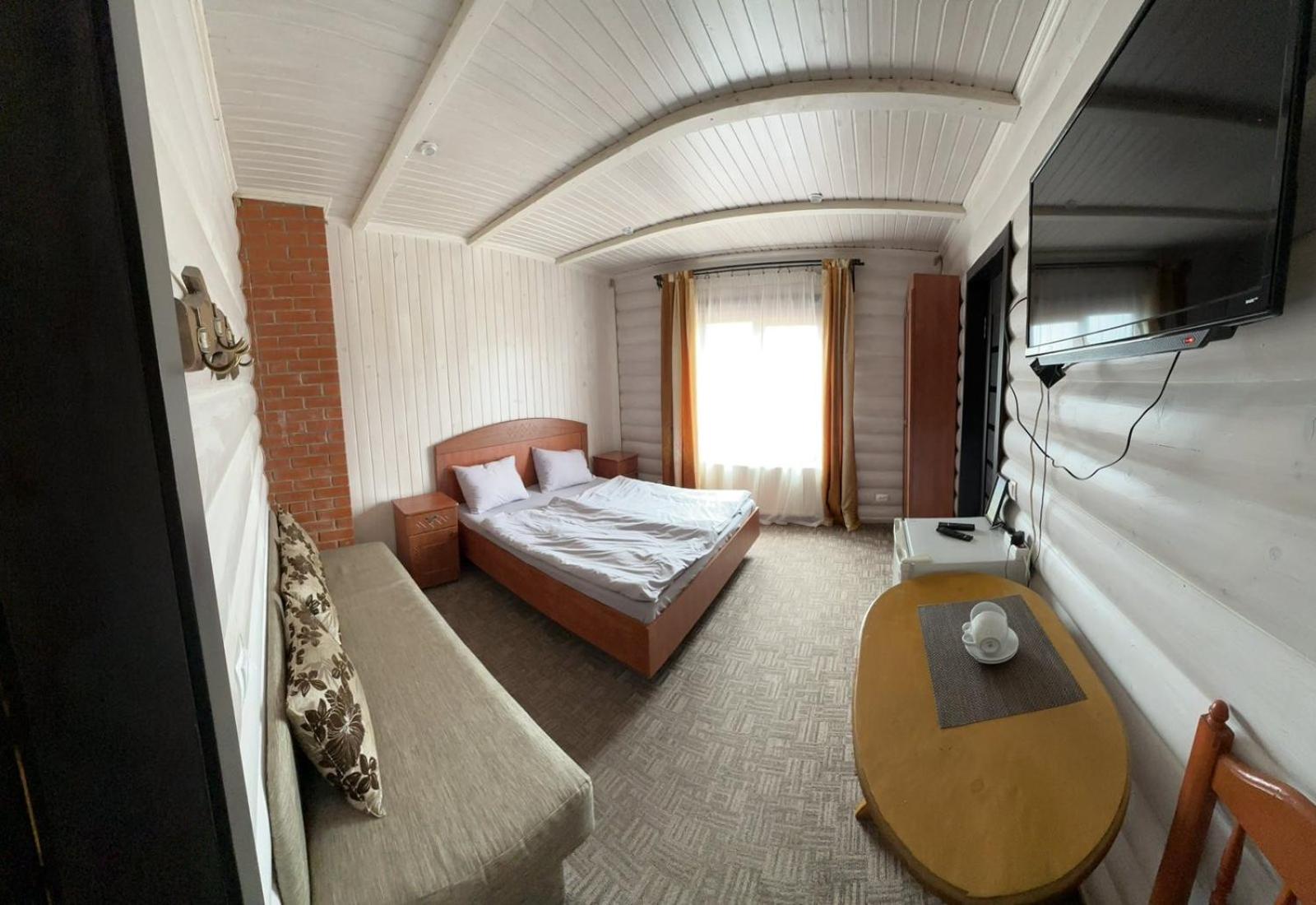 Comfort Triple Room with Shower