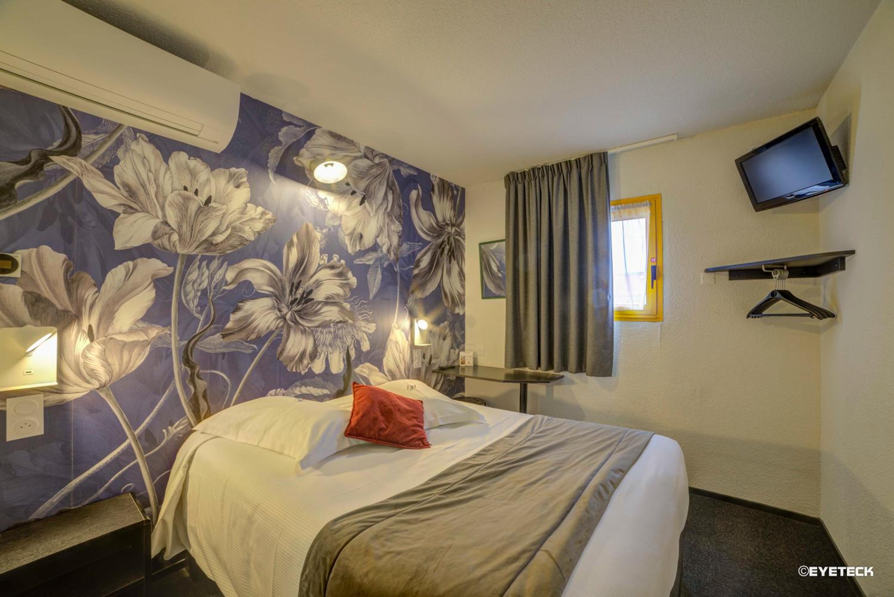 Double Room - Photo 20