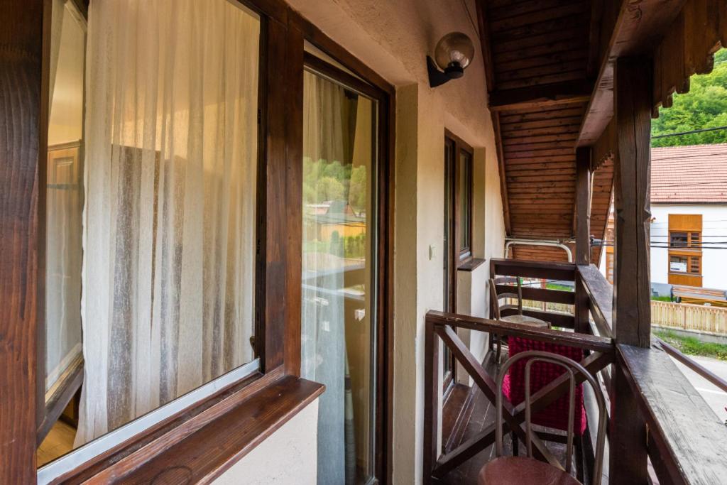 Triple Room - Photo 8