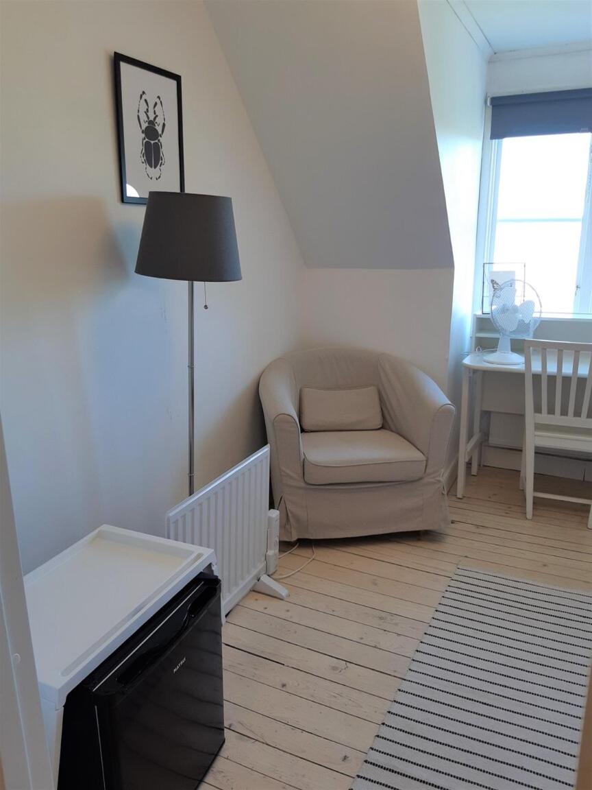 Single Room photo 3