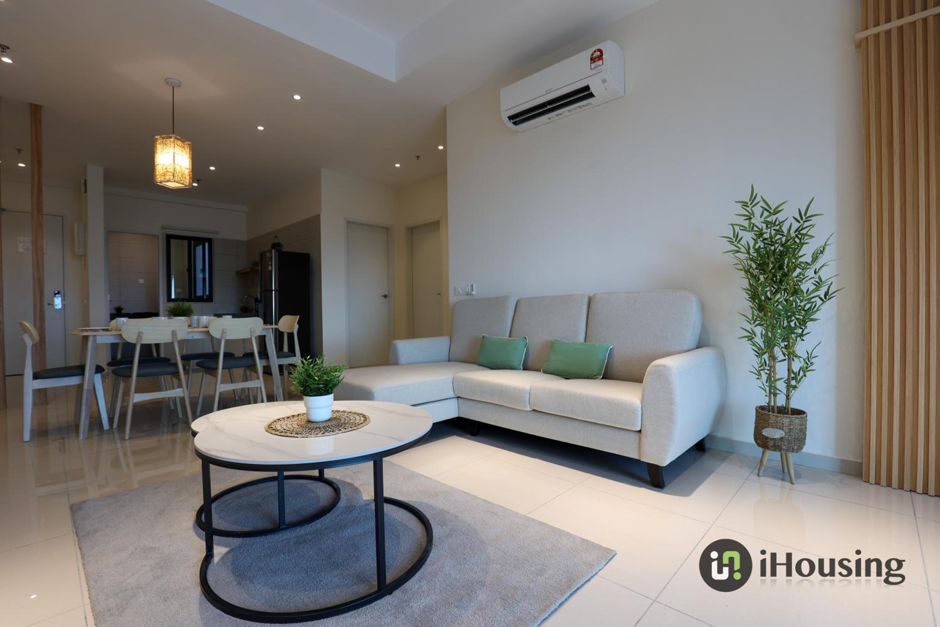 Three-Bedroom Apartment - Photo 8