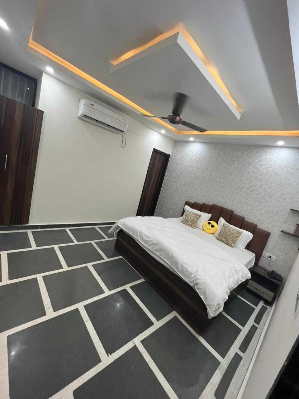 Classic Triple Room photo 1