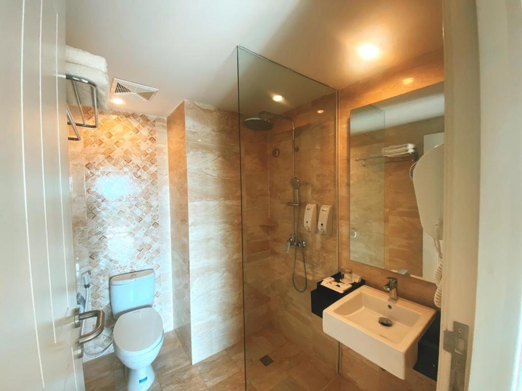 Premier Suite Sea View - Photo 16