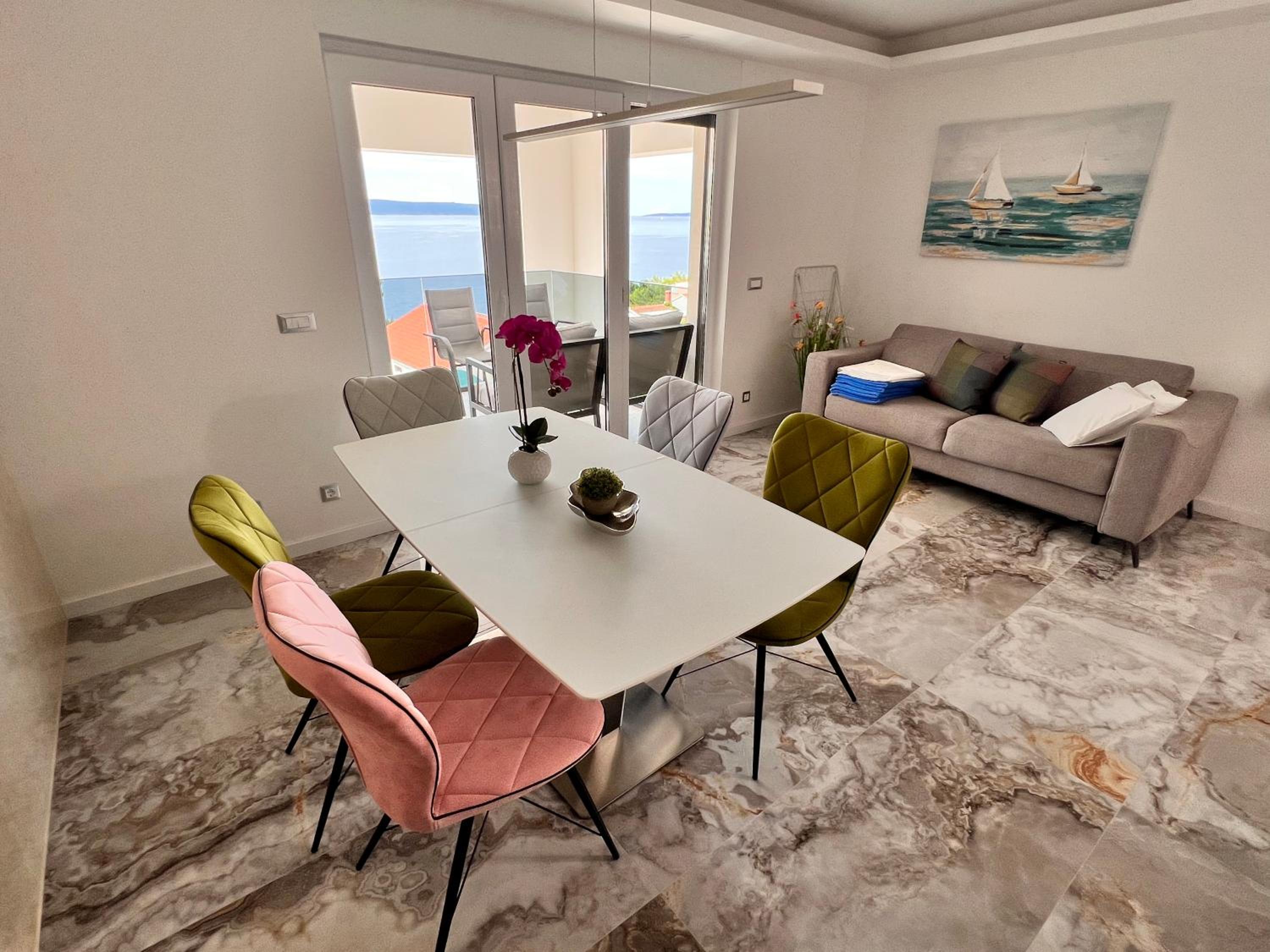 One-Bedroom Apartment - Photo 30