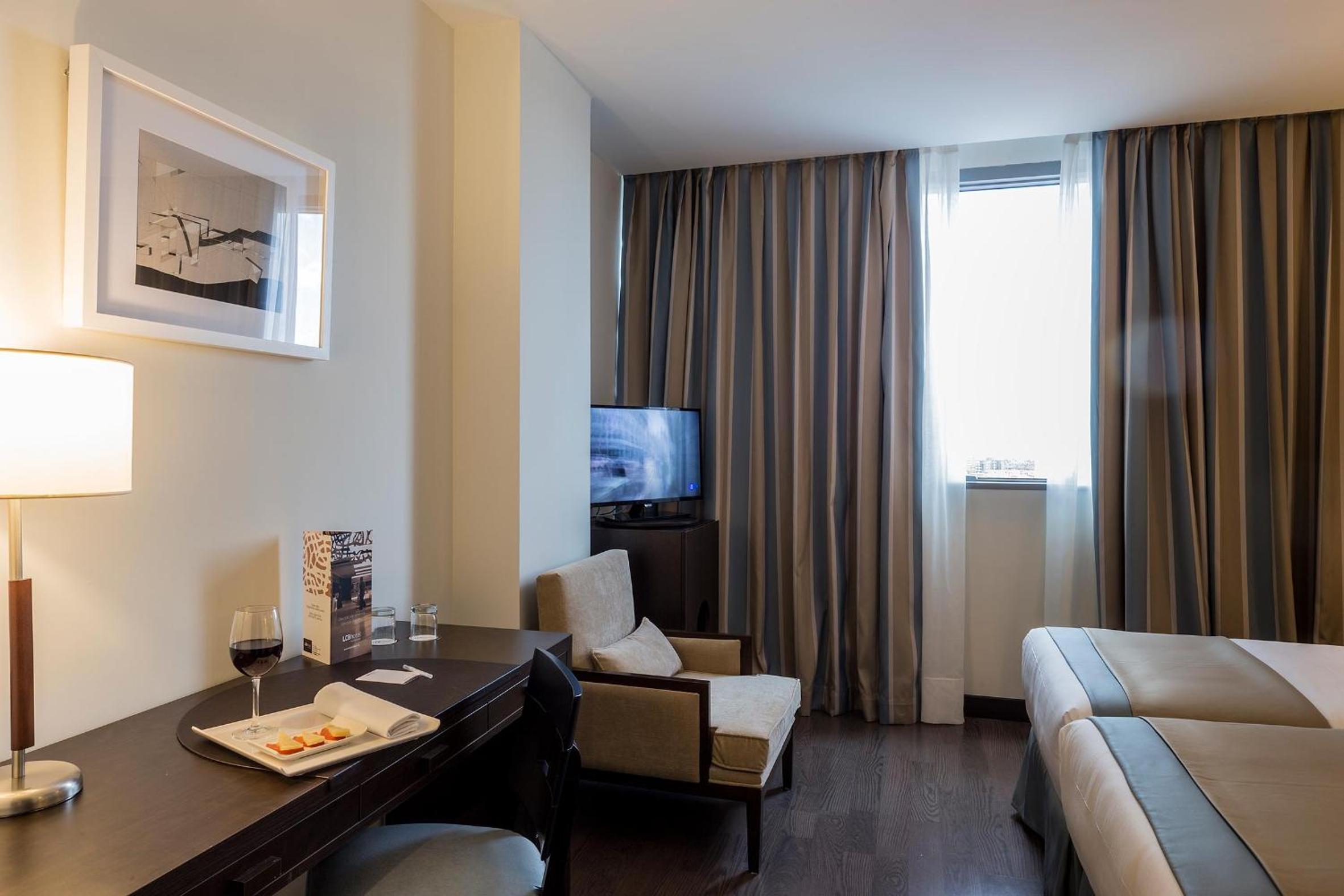 Superior Twin Room photo 2