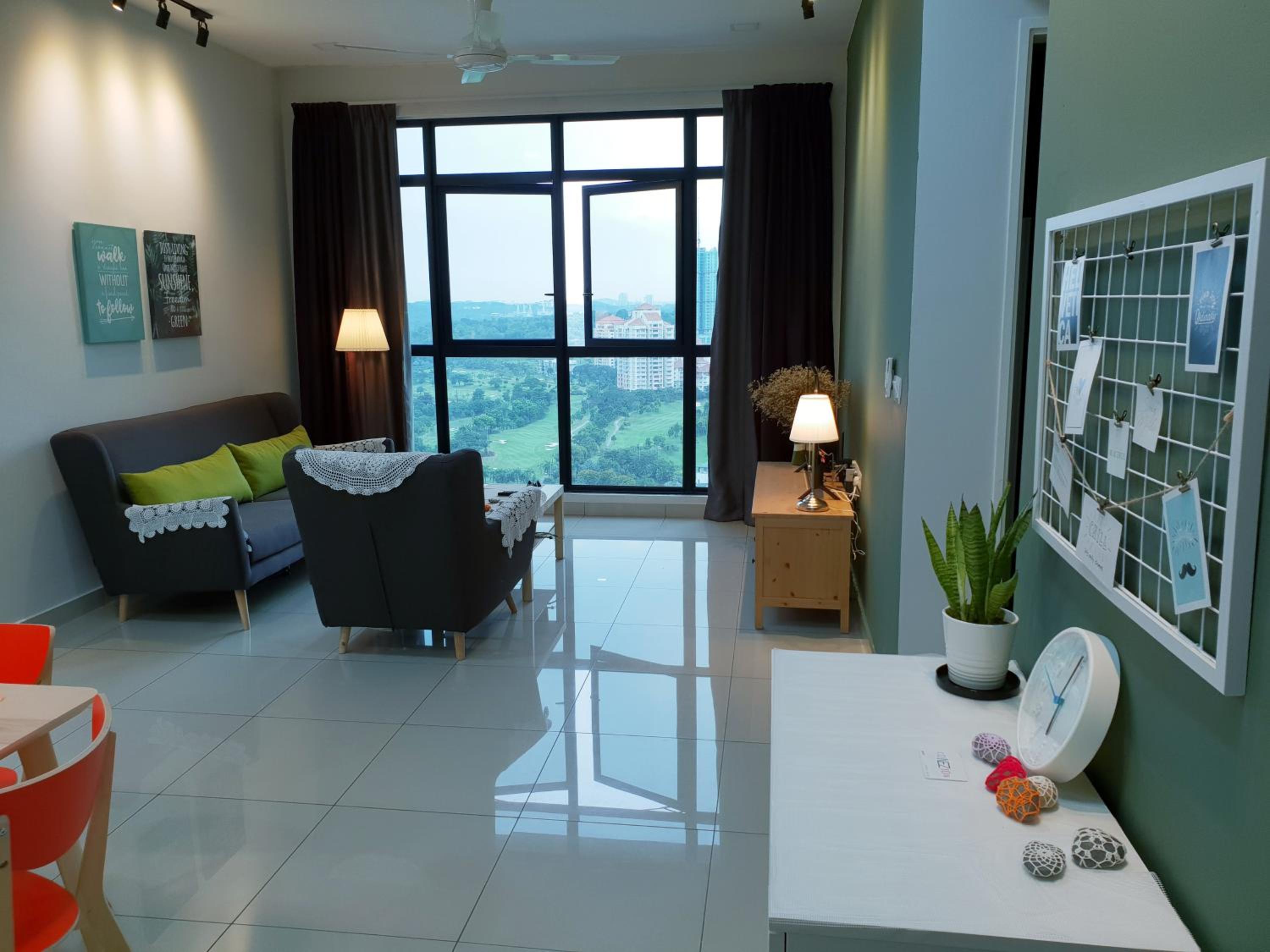 Three-Bedroom Apartment photo 1