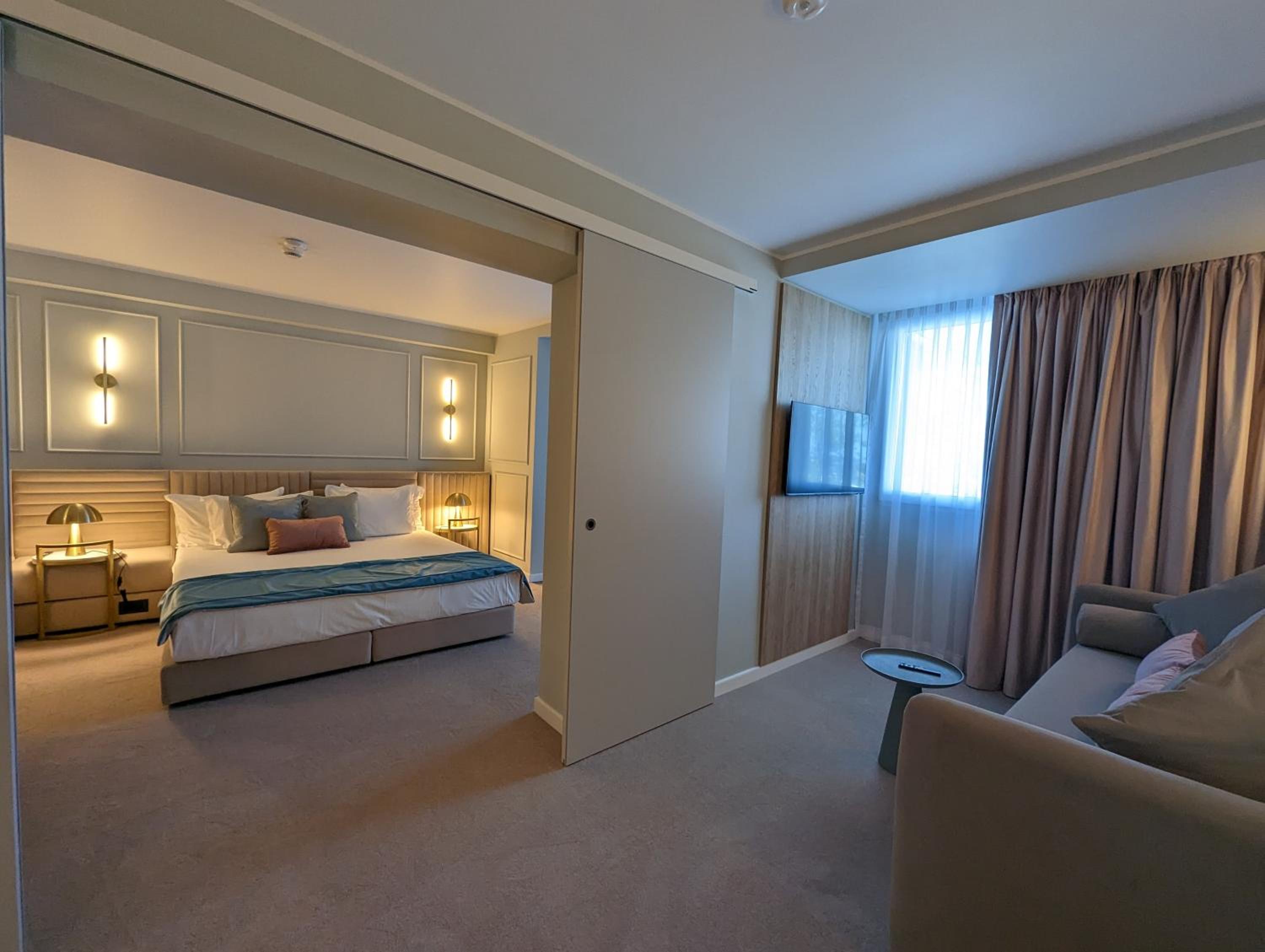 Suite with Sea View