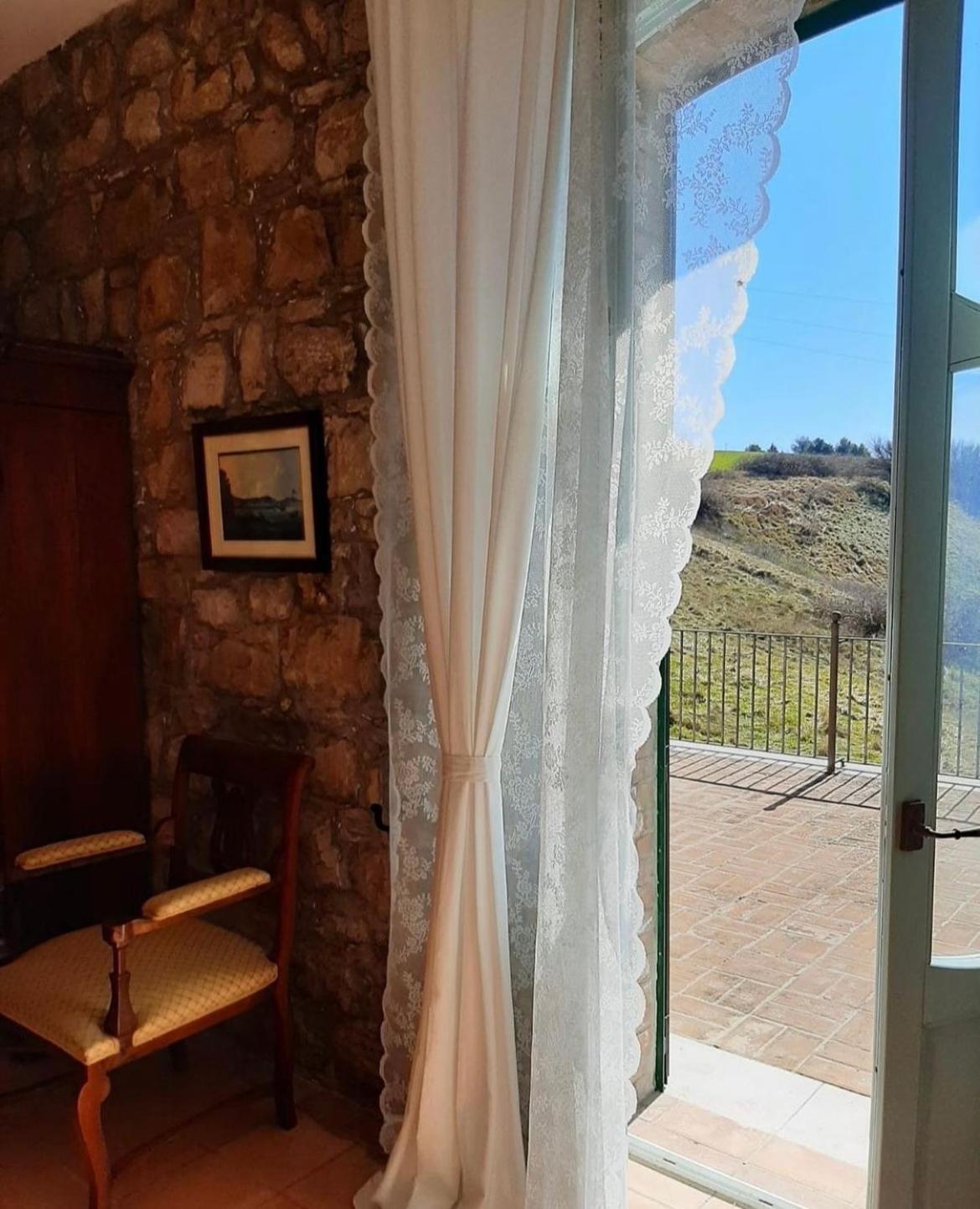 Deluxe Double Room With Balcony photo 1