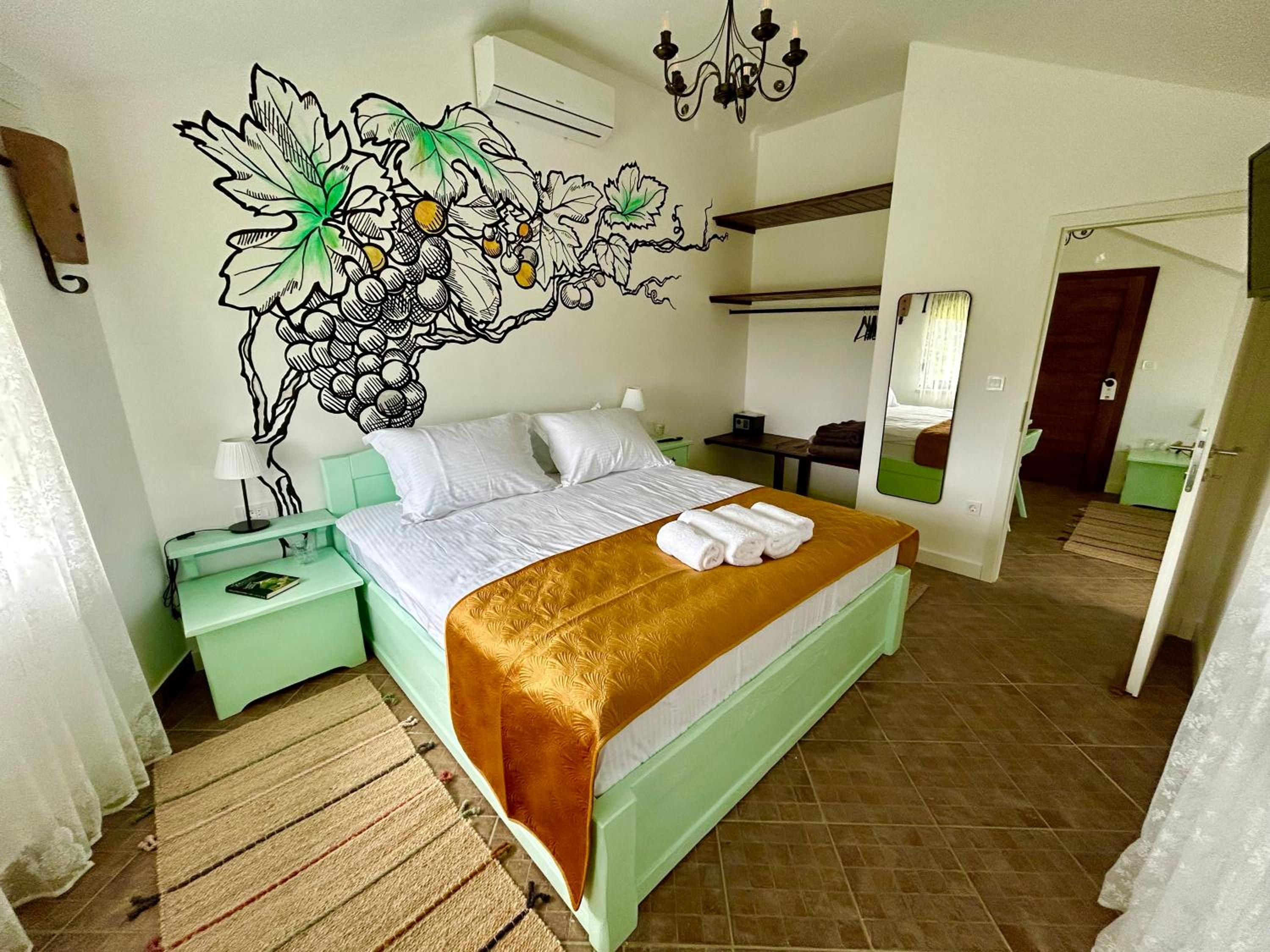 Luxury Quadruple Room - Photo 1