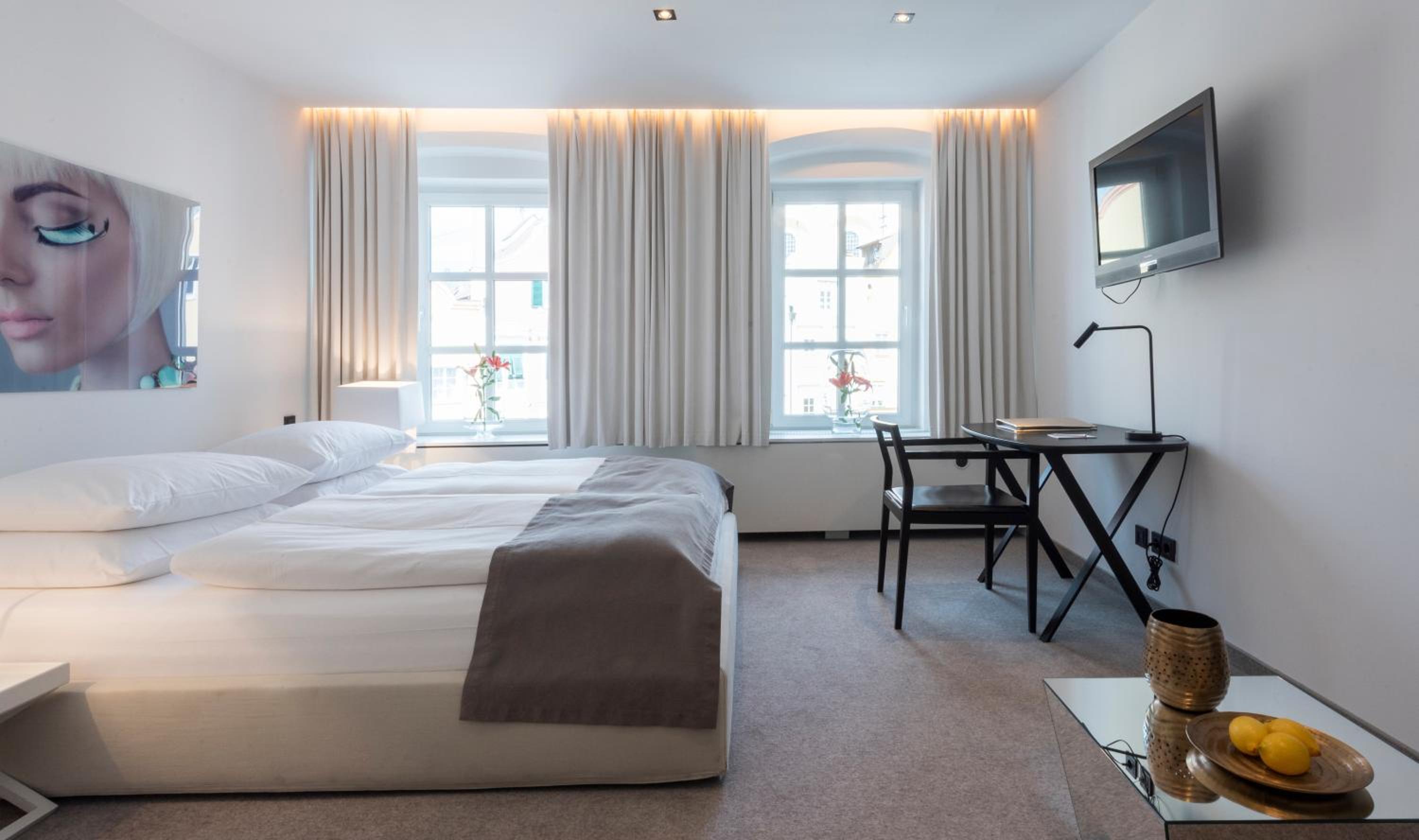 Business Double Room - Photo 16