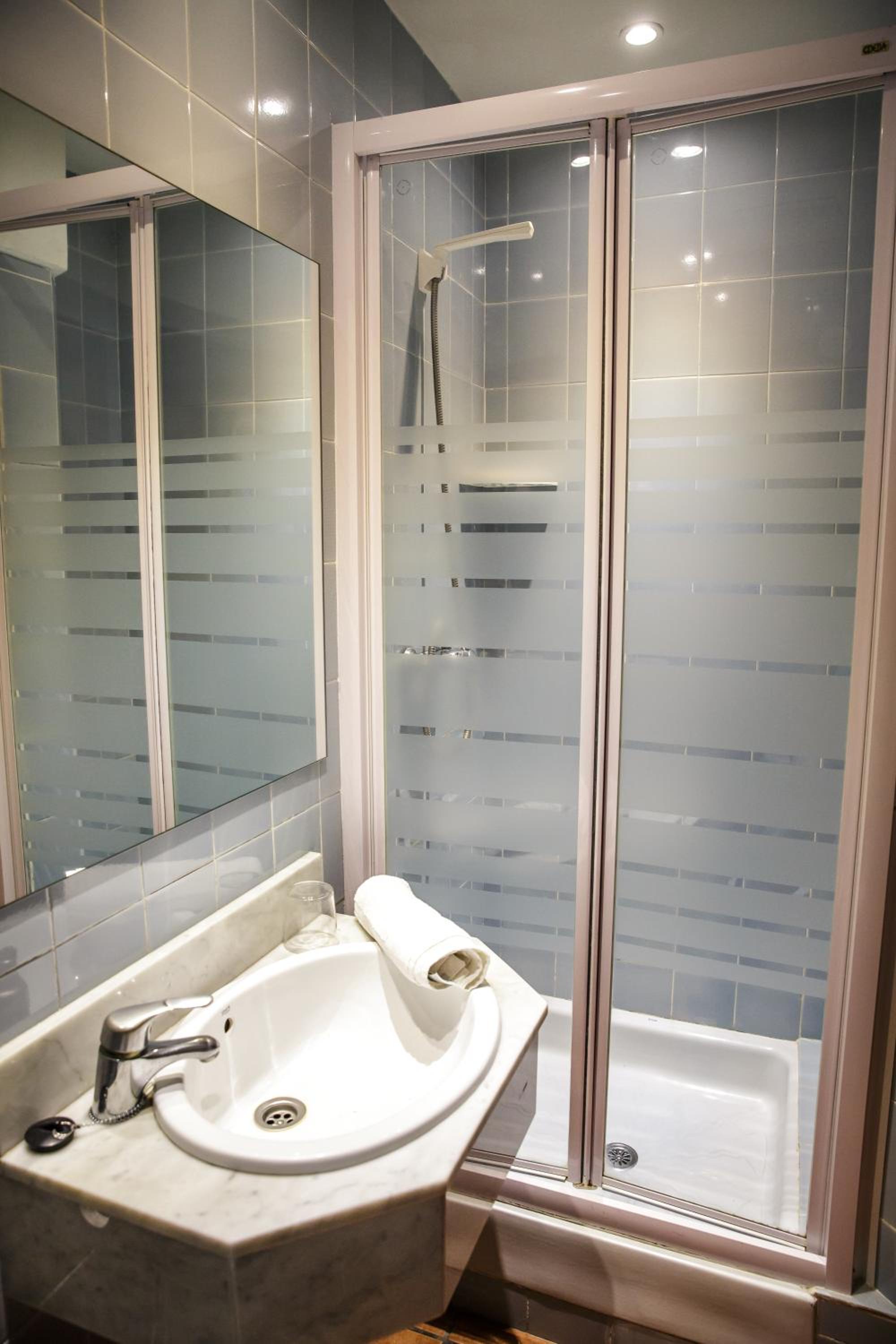 Superior Double Room - Photo 2