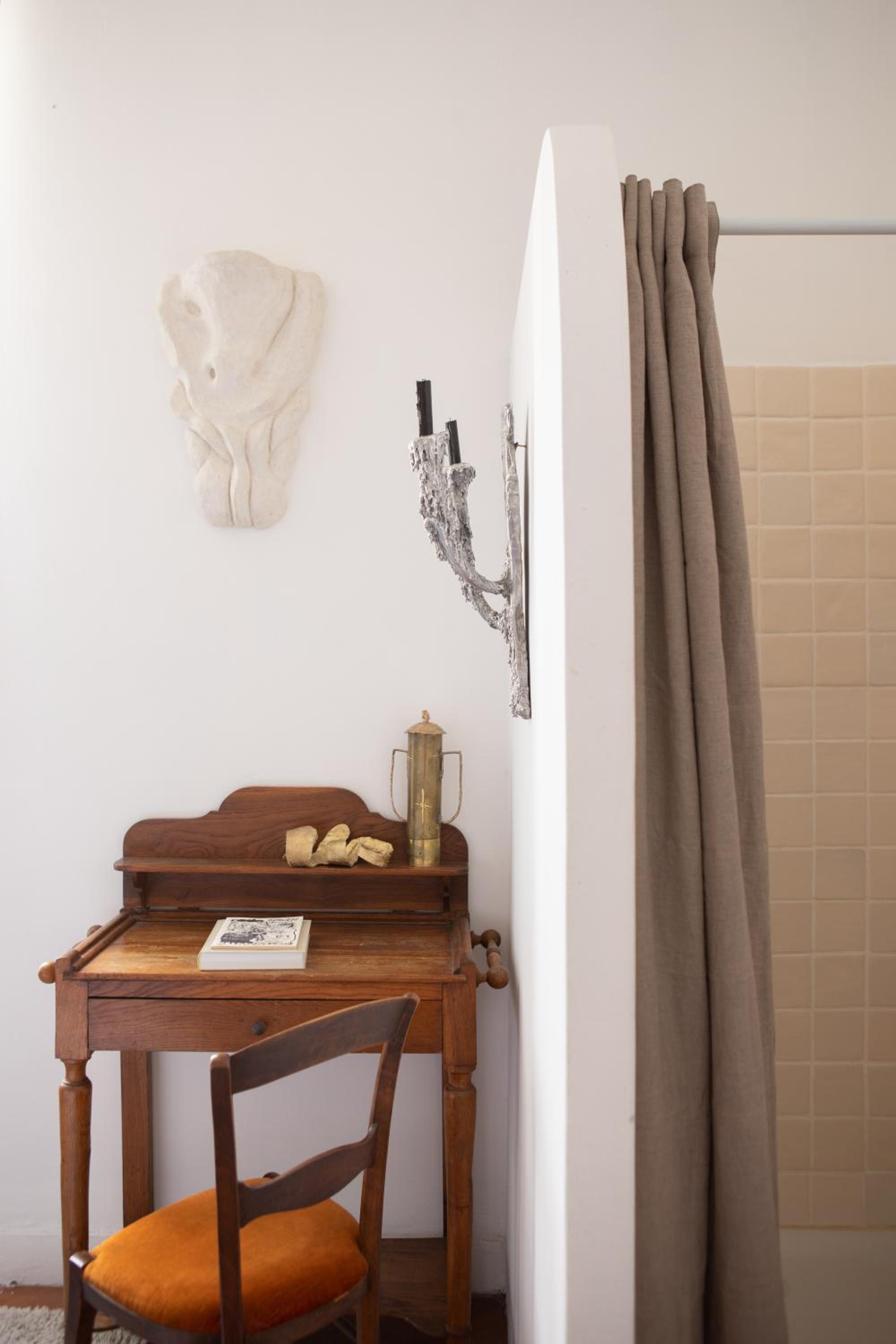 Double Room with Private Bathroom - Photo 3