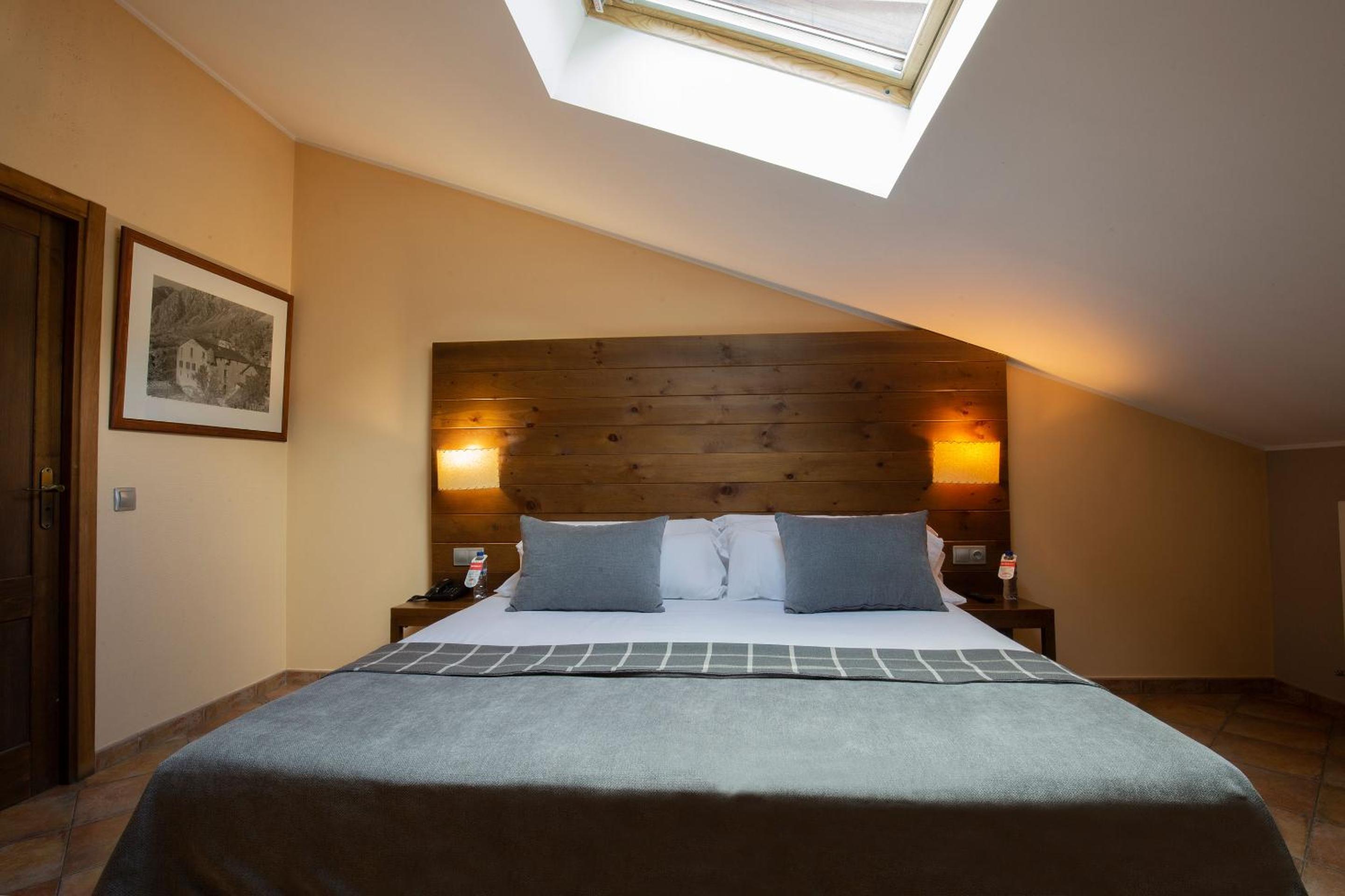 Superior Quadruple Room photo 2