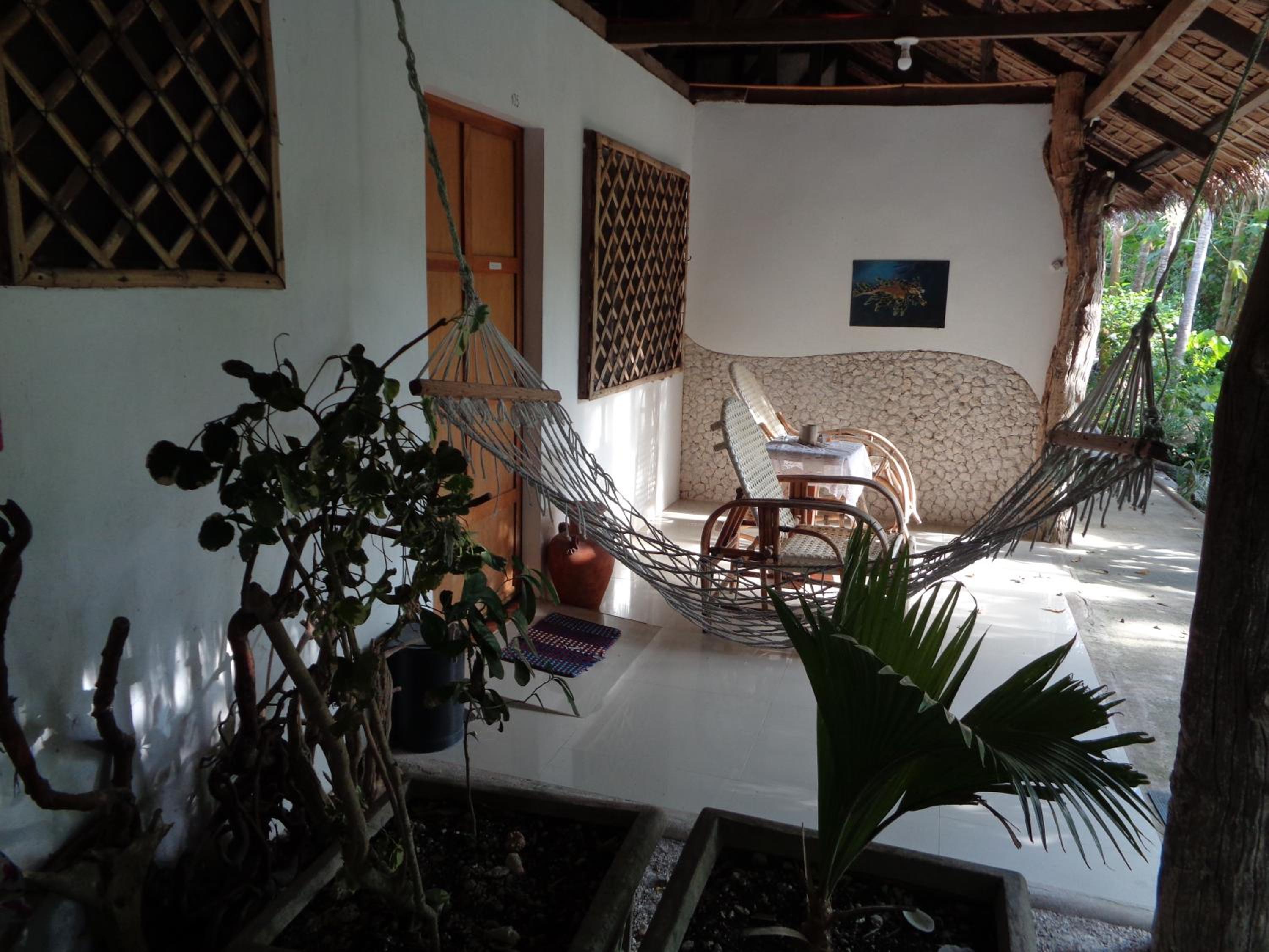 Resort View Room - Photo 8