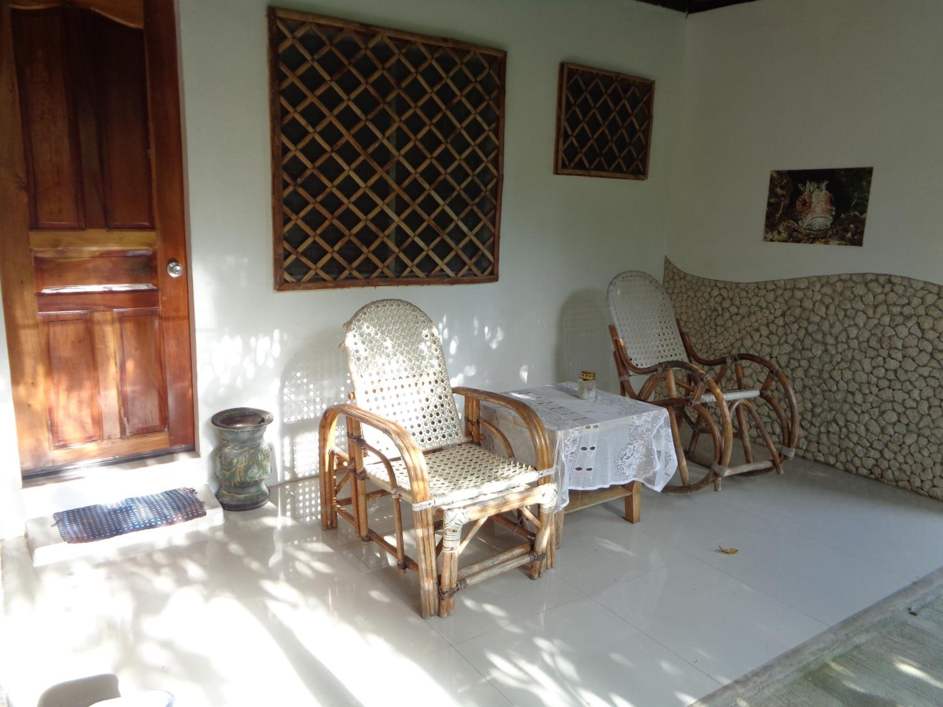 Resort View Room - Photo 9