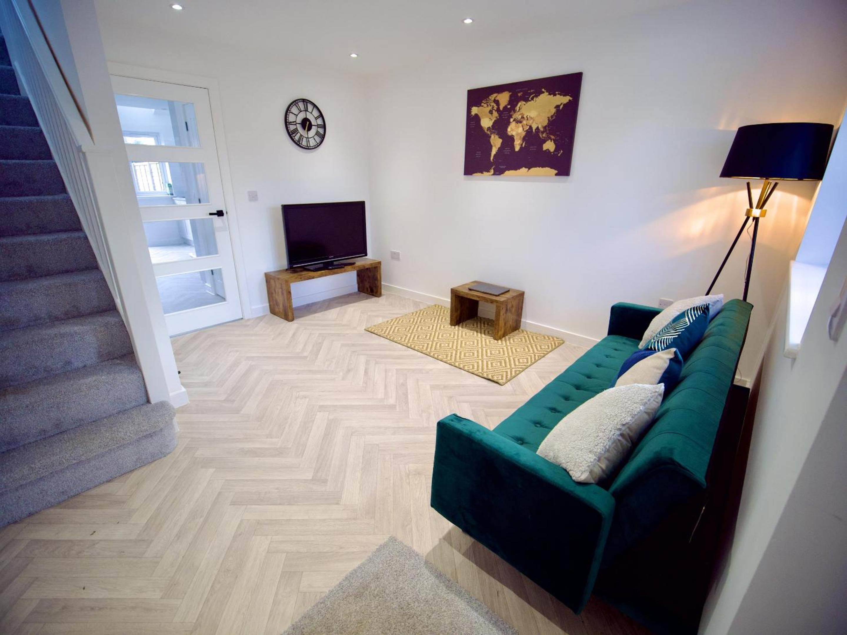 Three-Bedroom House photo 1