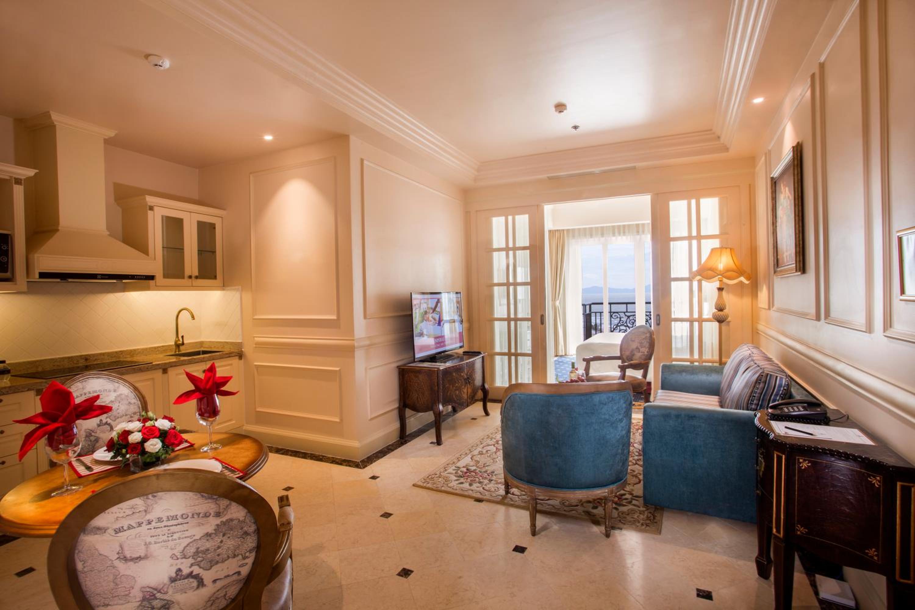 Residence Suite - Photo 2