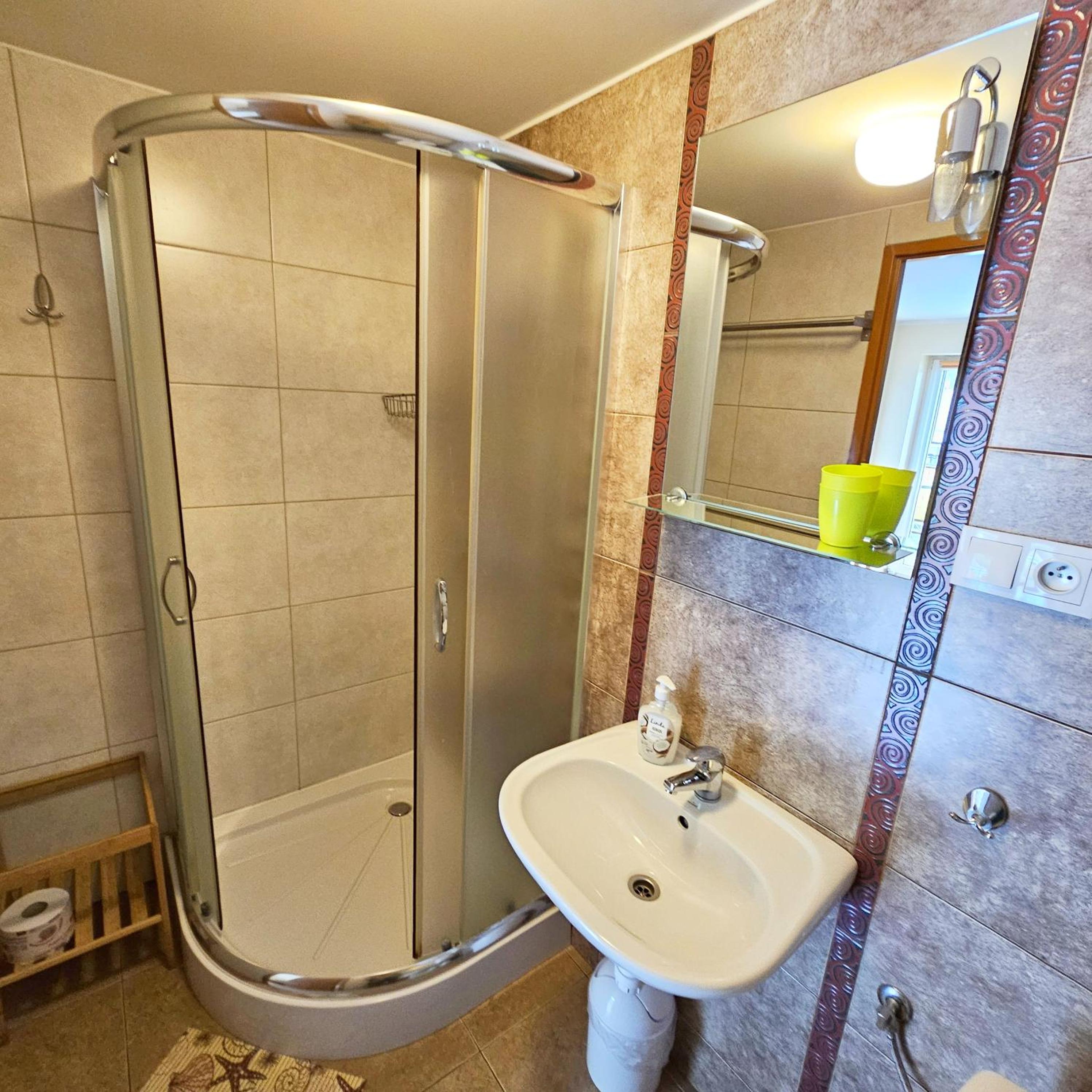 Deluxe Double Room with Balcony photo 2