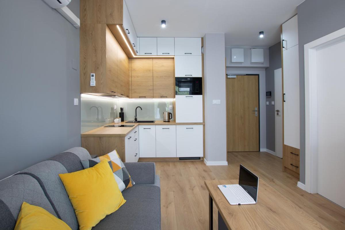 Apartment with Terrace photo 3