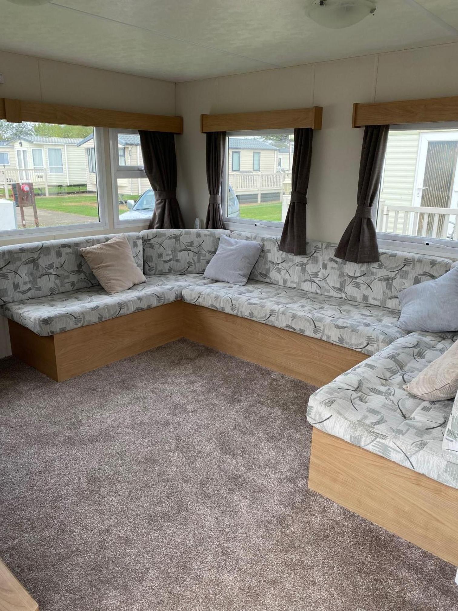 Mobile Home photo 1